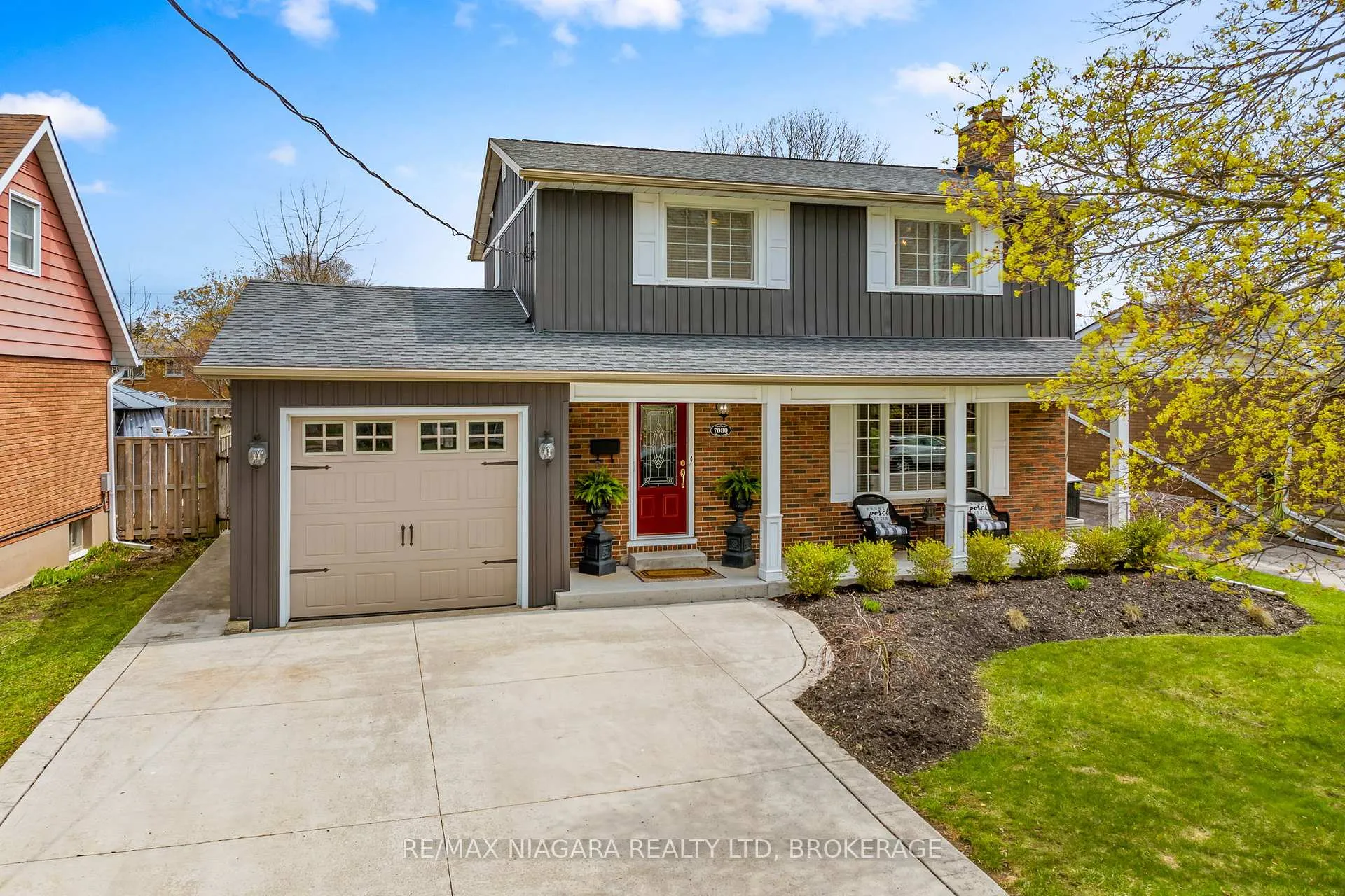 Photo 1 of 7080 Adams Avenue, Niagara Falls, Arad/Fallsview — HOMEH