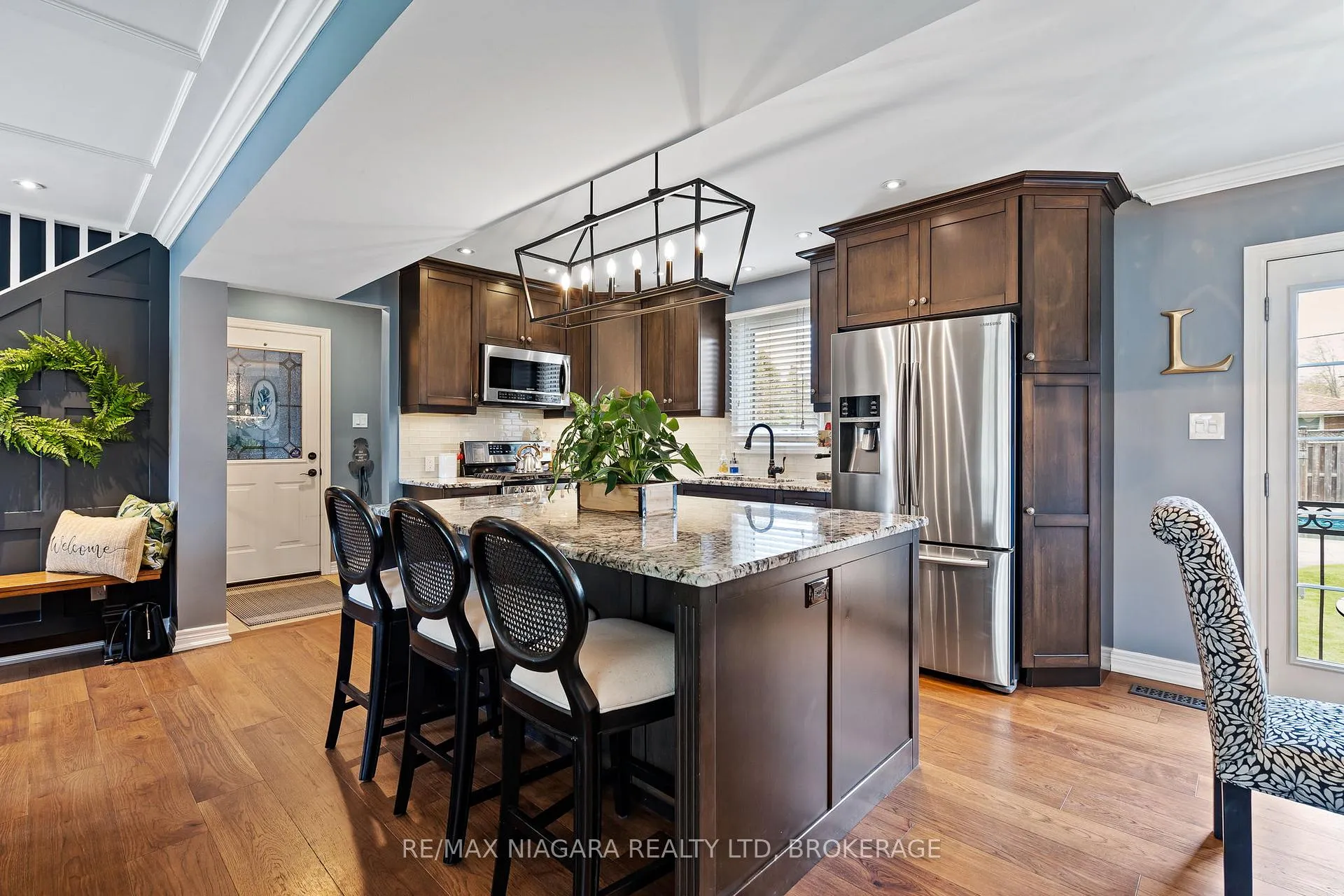 Photo 7 of 7080 Adams Avenue, Niagara Falls, Arad/Fallsview — HOMEH