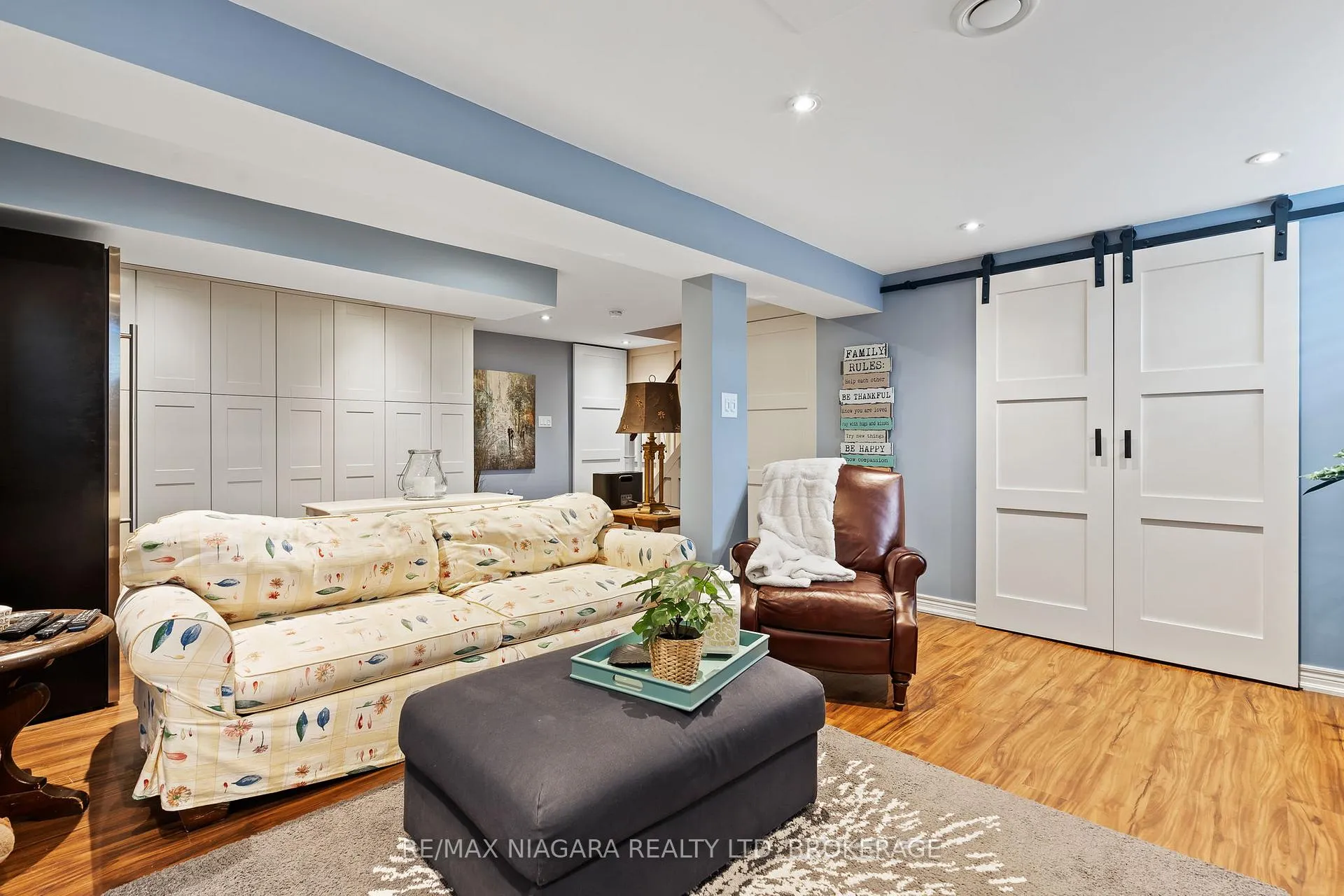 Photo 19 of 7080 Adams Avenue, Niagara Falls, Arad/Fallsview — HOMEH