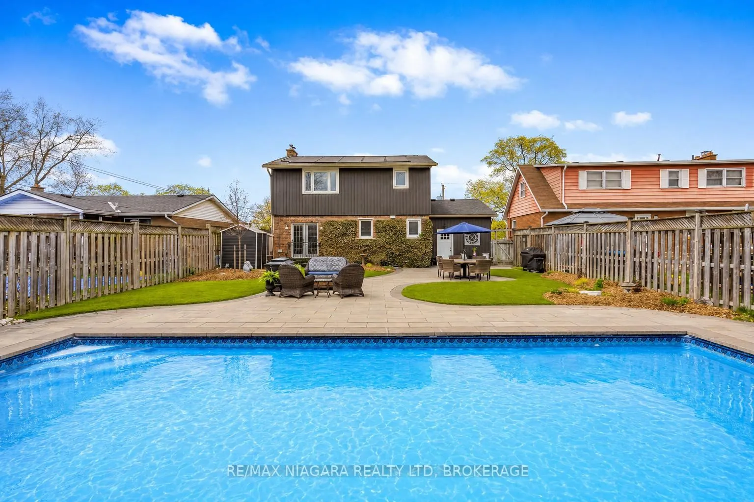Photo 24 of 7080 Adams Avenue, Niagara Falls, Arad/Fallsview — HOMEH