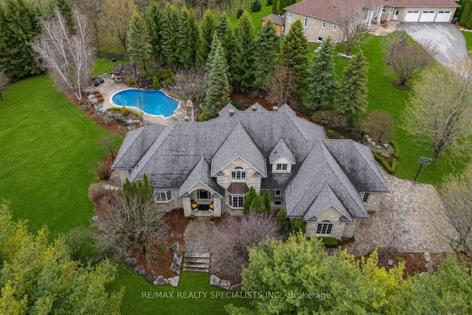 Photo 1 of 2 Valley Hill Drive, Caledon, Palgrave — HOMEH