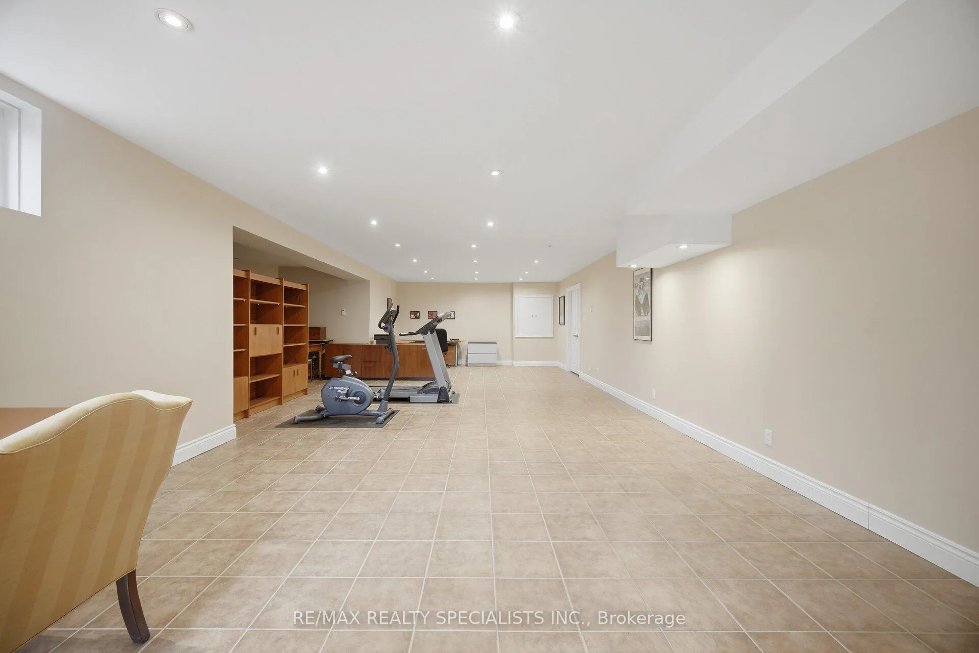 Photo 38 of 2 Valley Hill Drive, Caledon, Palgrave — HOMEH