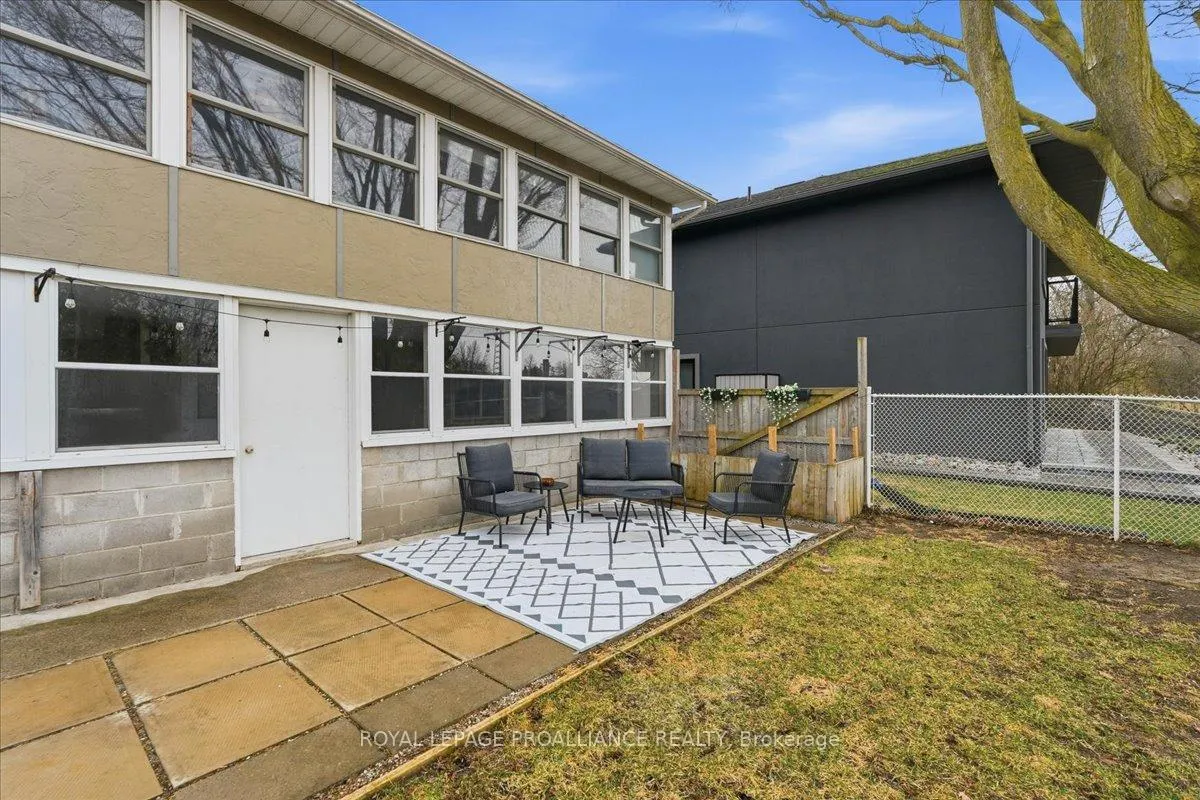 Photo 40 of 60 John Street, Stirling-Rawdon, Stirling Ward — HOMEH