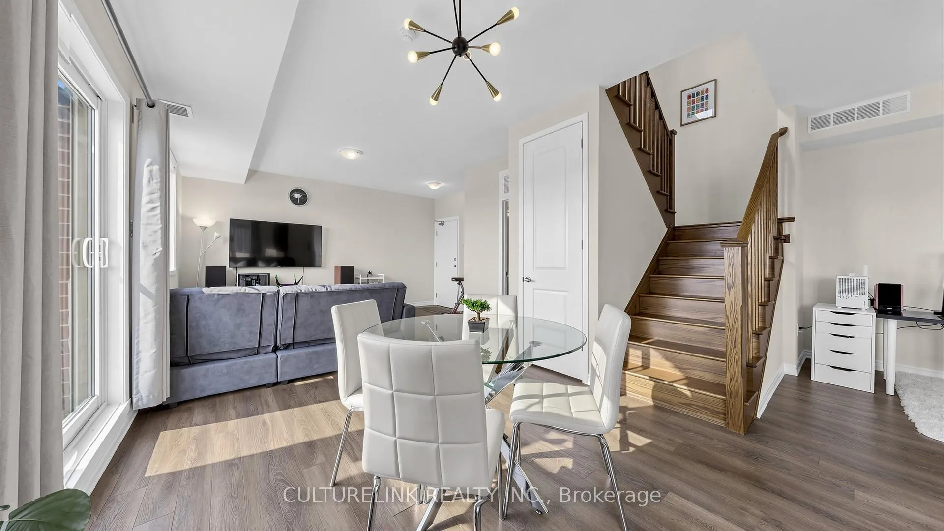Photo 9 of Unit 605, 1148 Dragonfly Avenue, Pickering, Rural Pickering — HOMEH