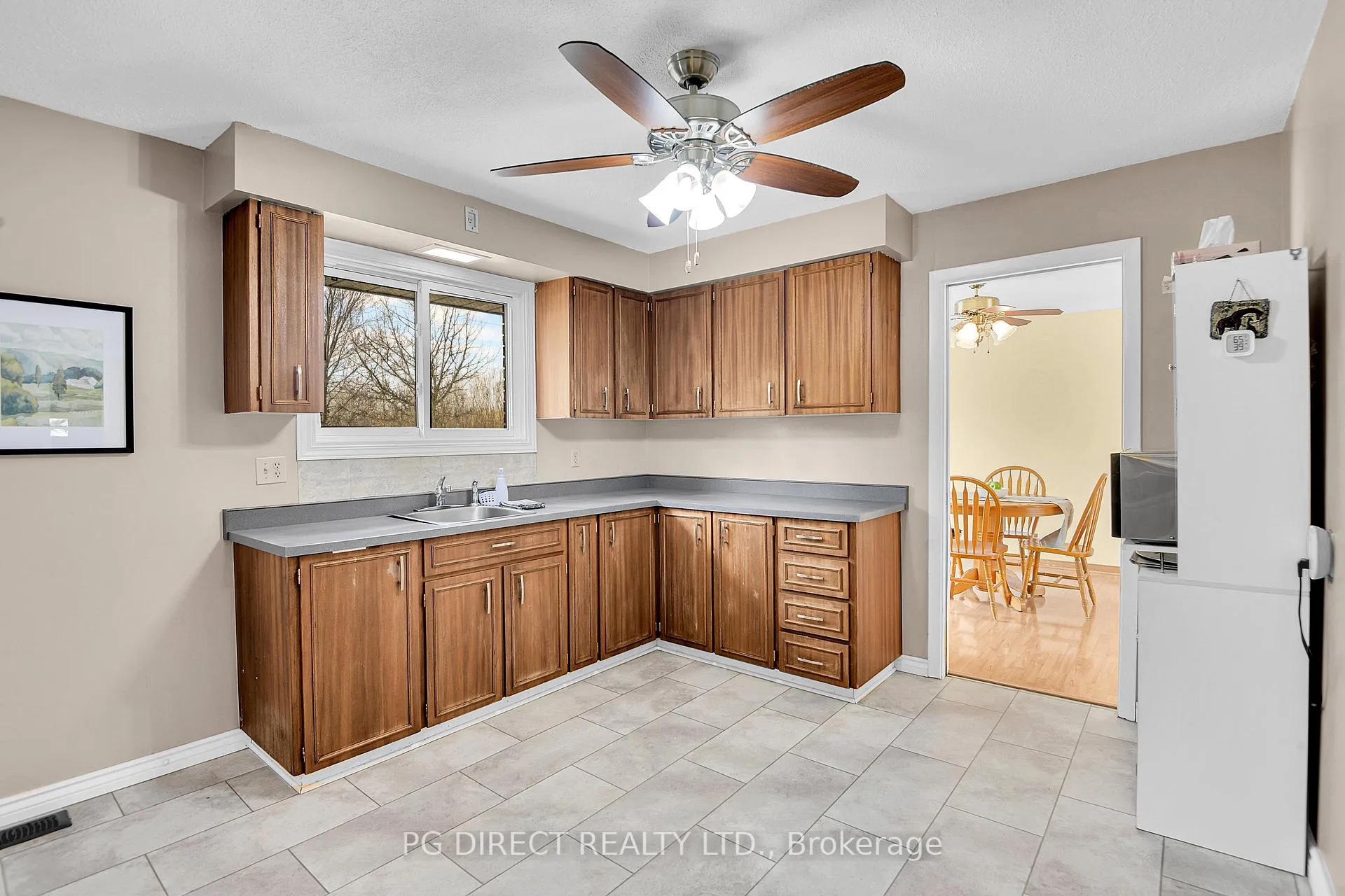 Photo 6 of 319 Nieman Drive, McNab/Braeside, Mcnab/Braeside Twps — HOMEH