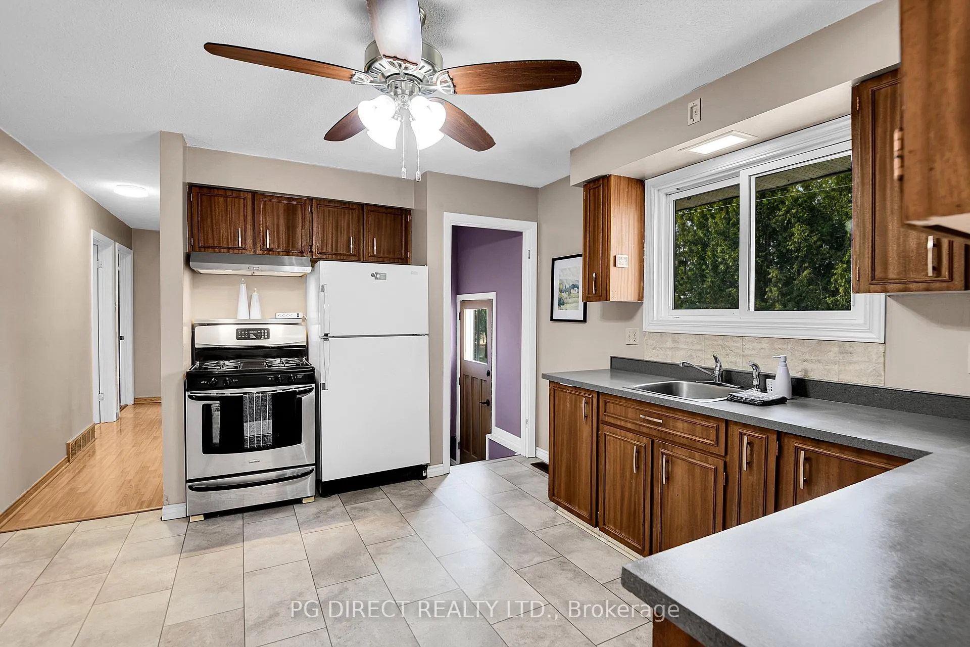 Photo 7 of 319 Nieman Drive, McNab/Braeside, Mcnab/Braeside Twps — HOMEH
