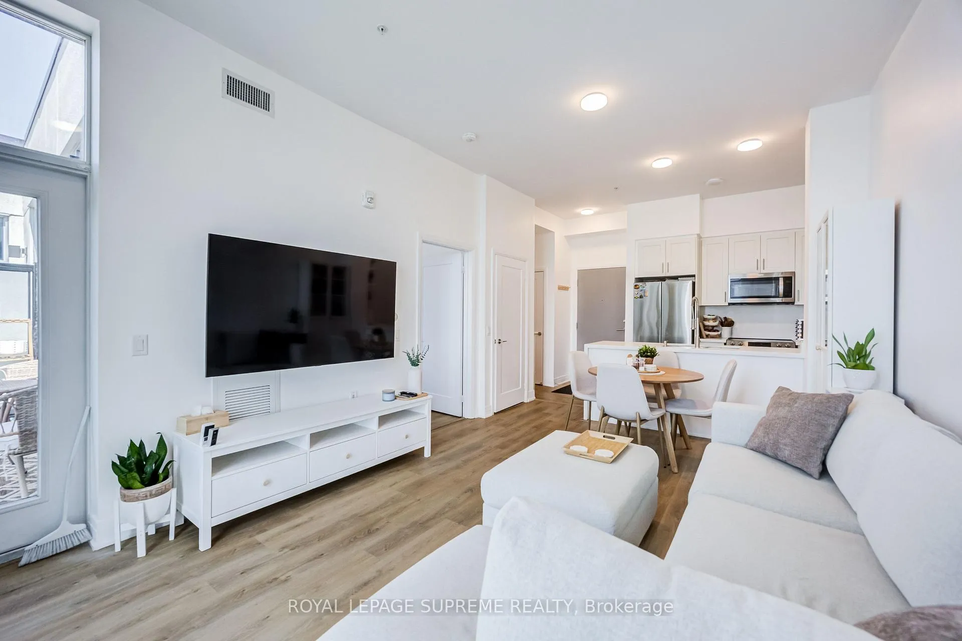Photo 16 of Unit 639, 16 Concord Place, Grimsby, Grimsby Beach — HOMEH