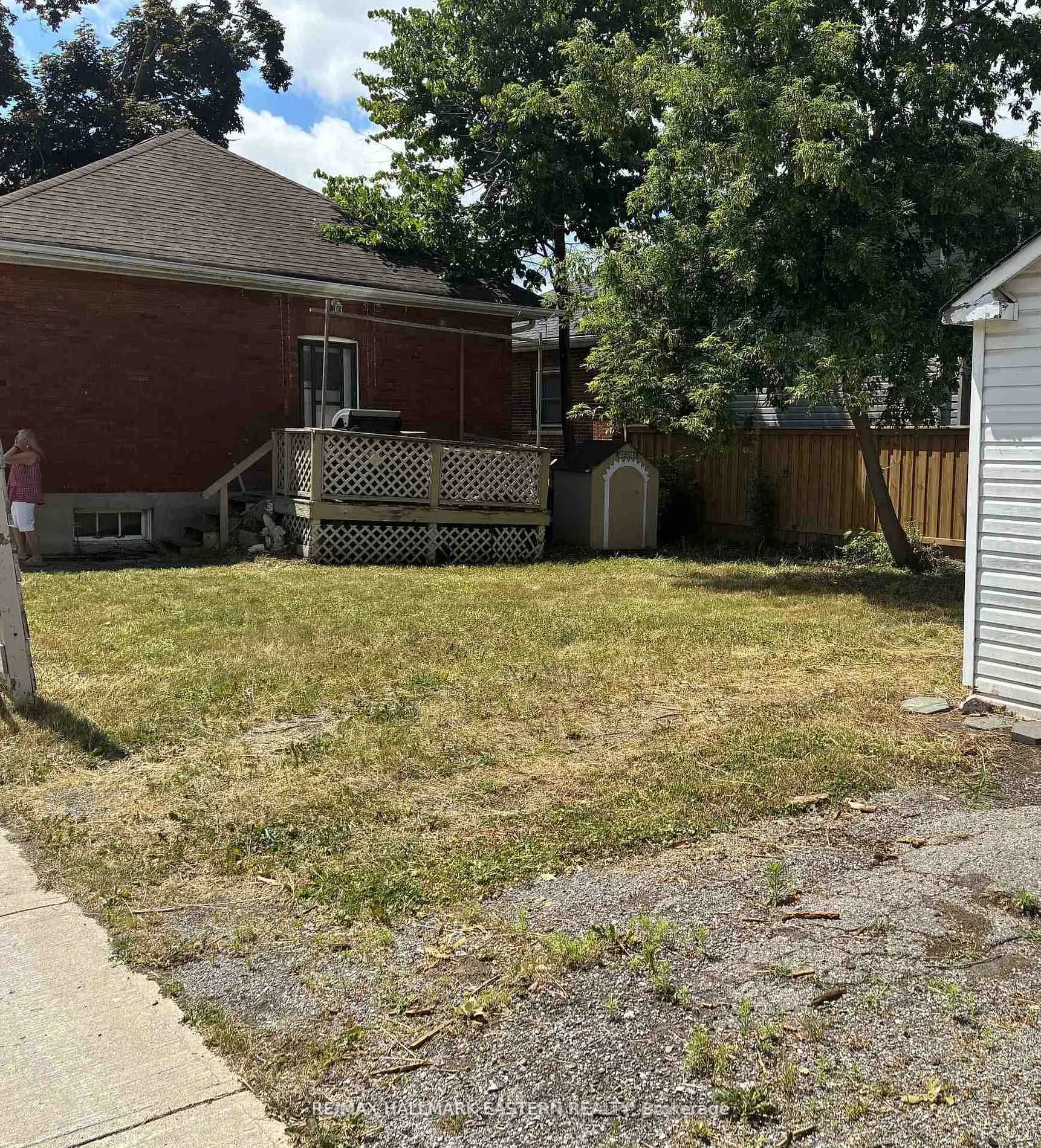 Photo 15 of 500 Romaine Street, Peterborough, Town Ward 3 — HOMEH