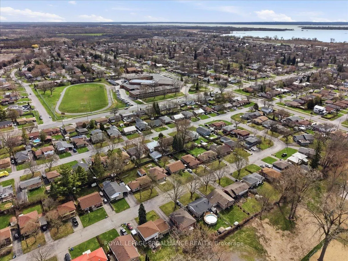 Photo 32 of 30 Lambert Drive, Belleville, Belleville Ward — HOMEH