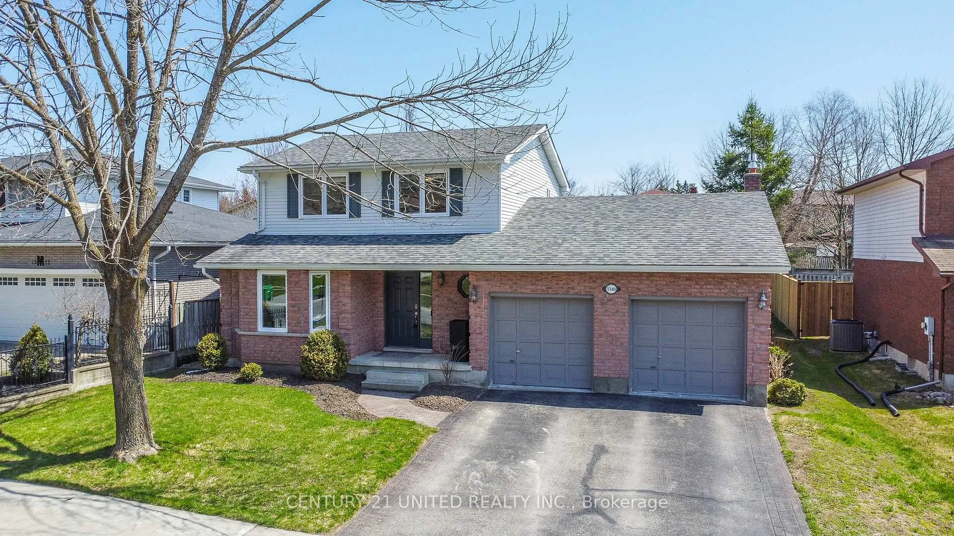 Front of 1348 Hetherington Drive