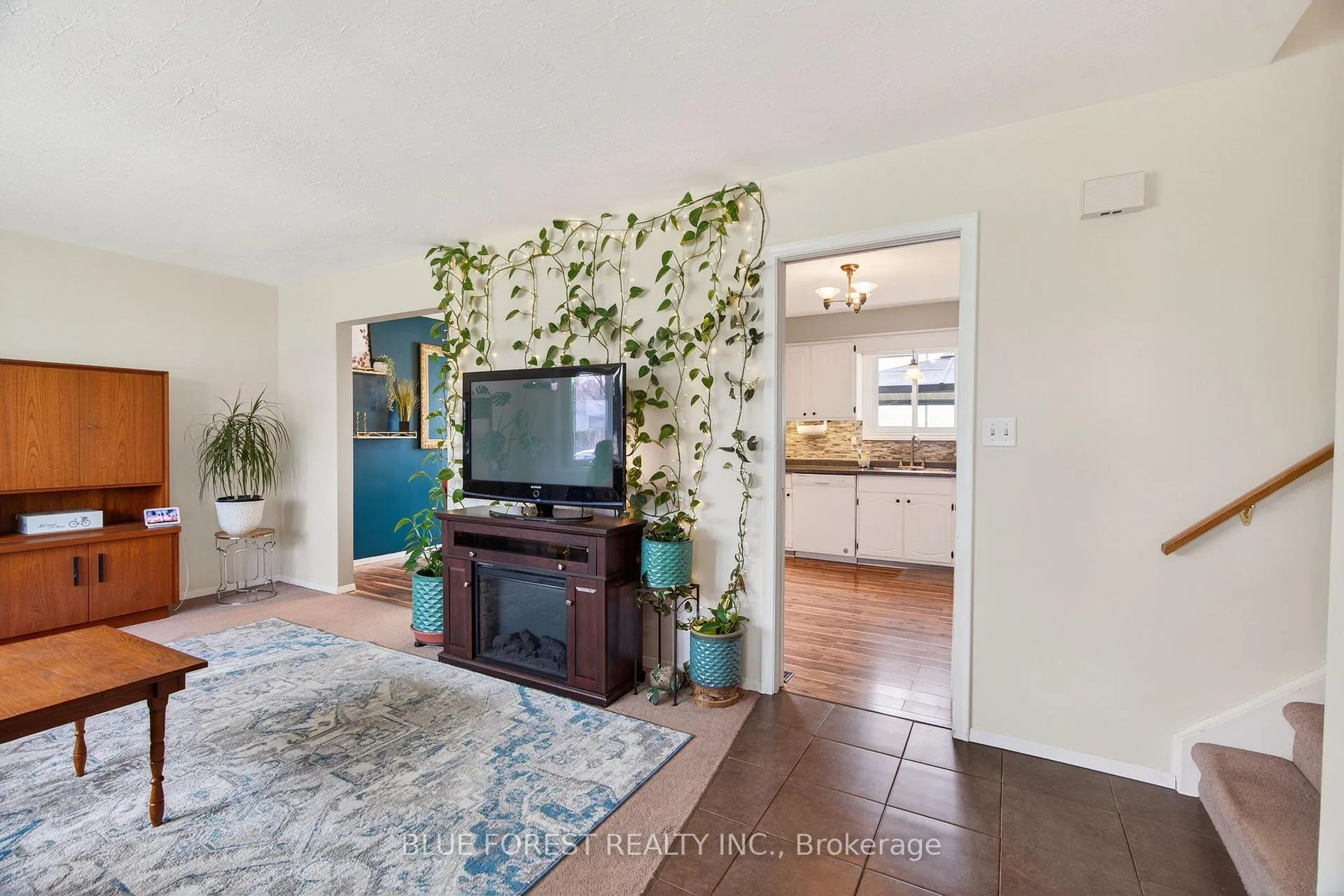 Photo 8 of 485 Maple Street, Strathroy-Caradoc, NW — HOMEH