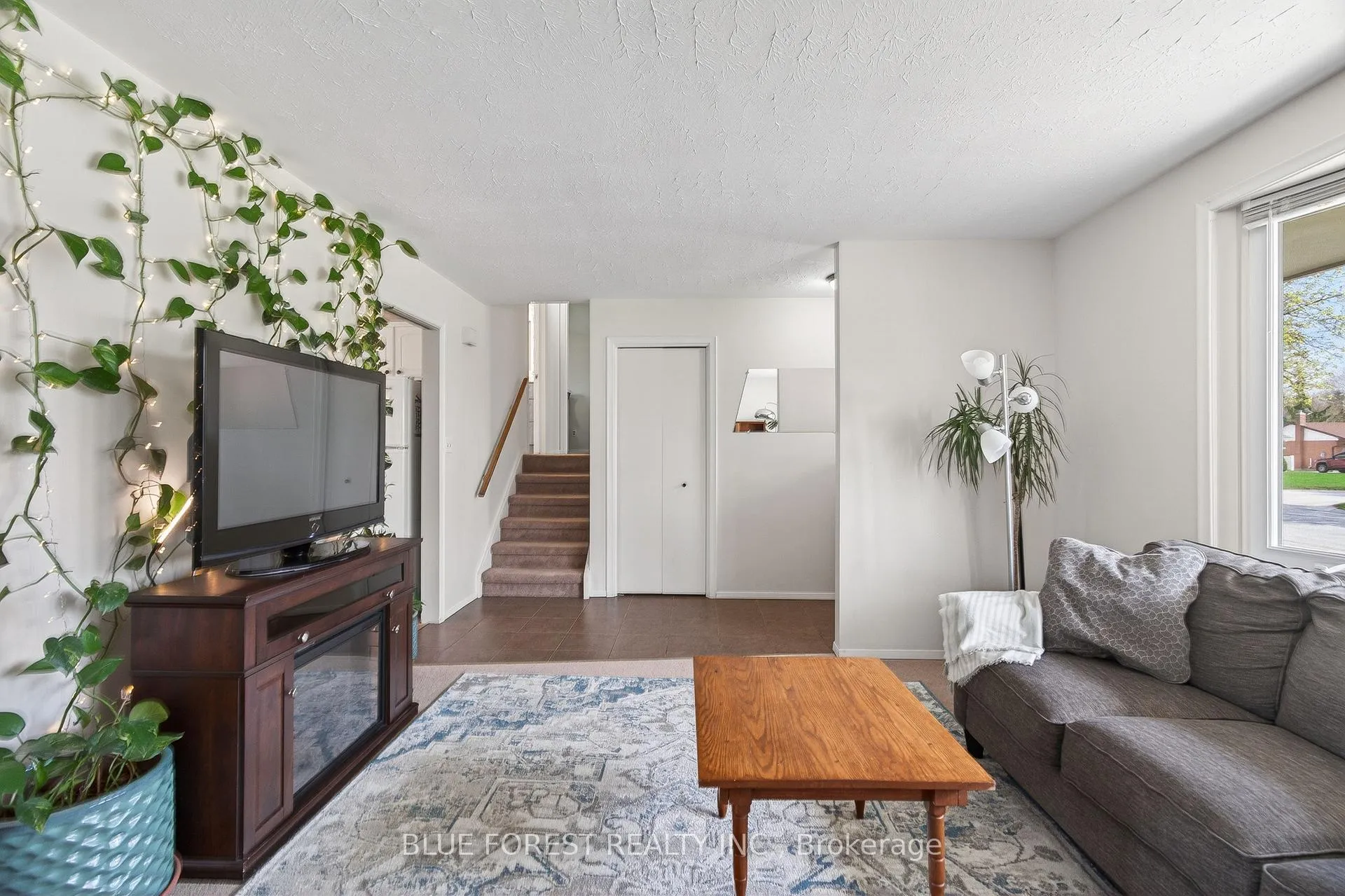 Photo 10 of 485 Maple Street, Strathroy-Caradoc, NW — HOMEH