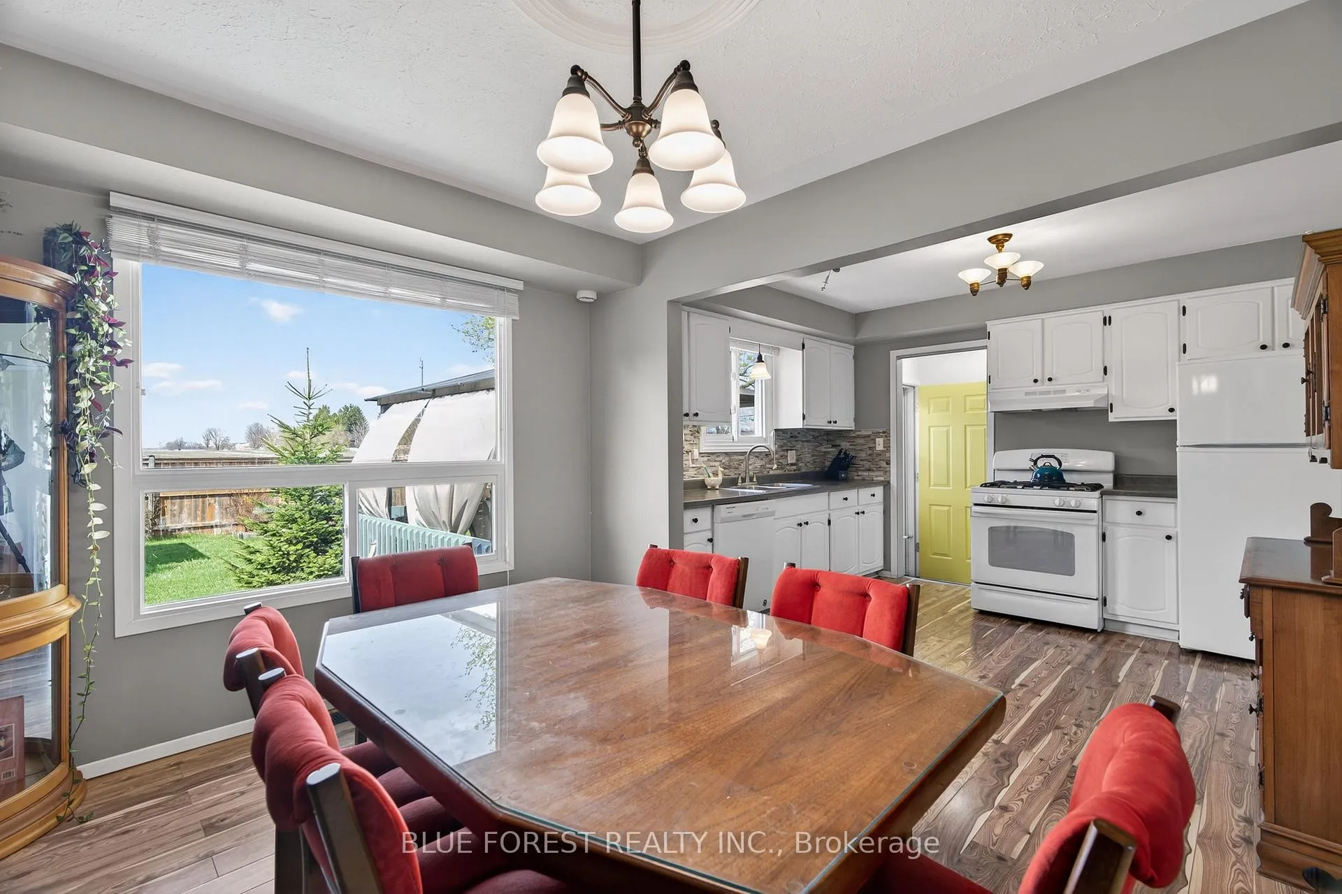 Photo 14 of 485 Maple Street, Strathroy-Caradoc, NW — HOMEH