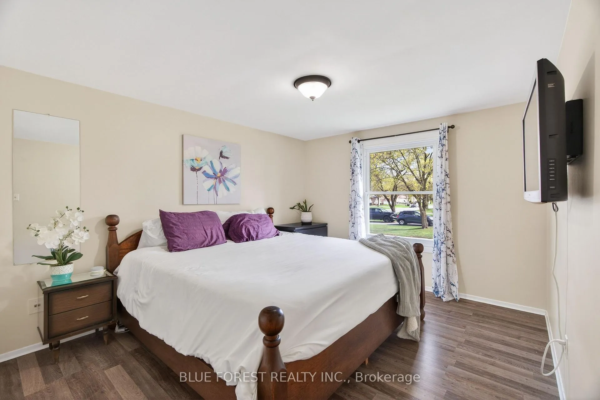 Photo 17 of 485 Maple Street, Strathroy-Caradoc, NW — HOMEH