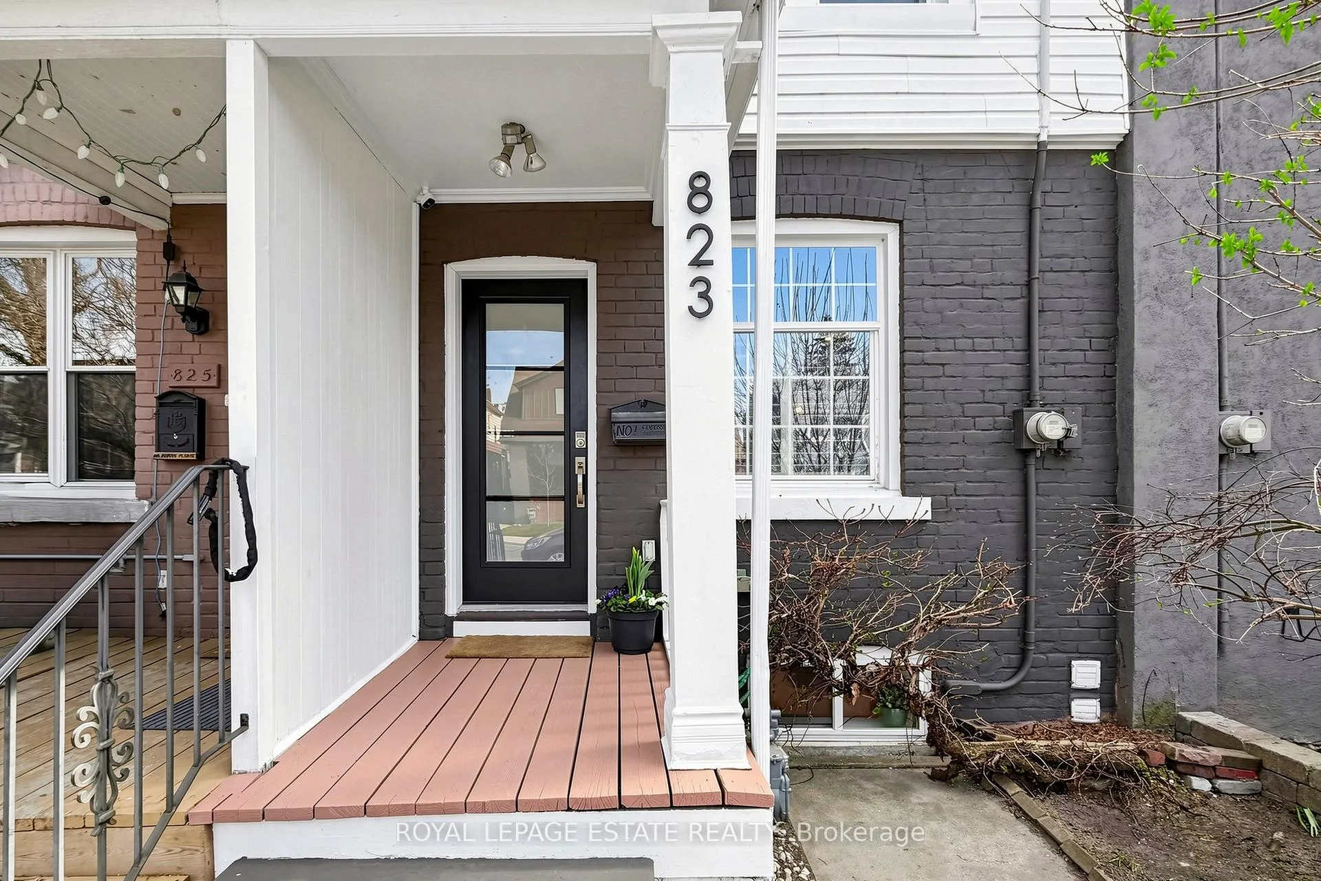 Photo 1 of 823 Sammon Avenue, Toronto, Danforth Village-East York — HOMEH