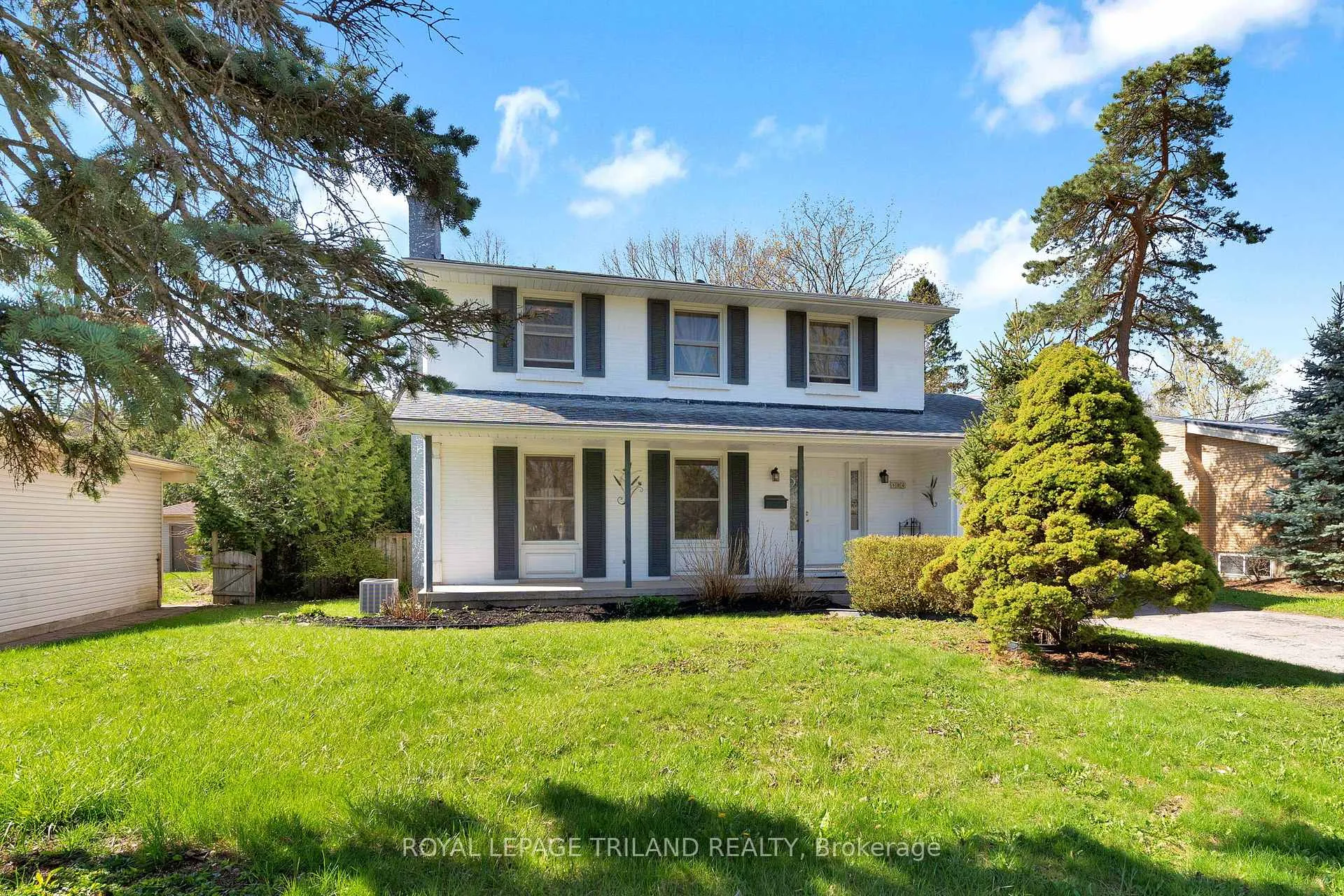 Photo 3 of 586 Middlewoods Drive, London, North J — HOMEH
