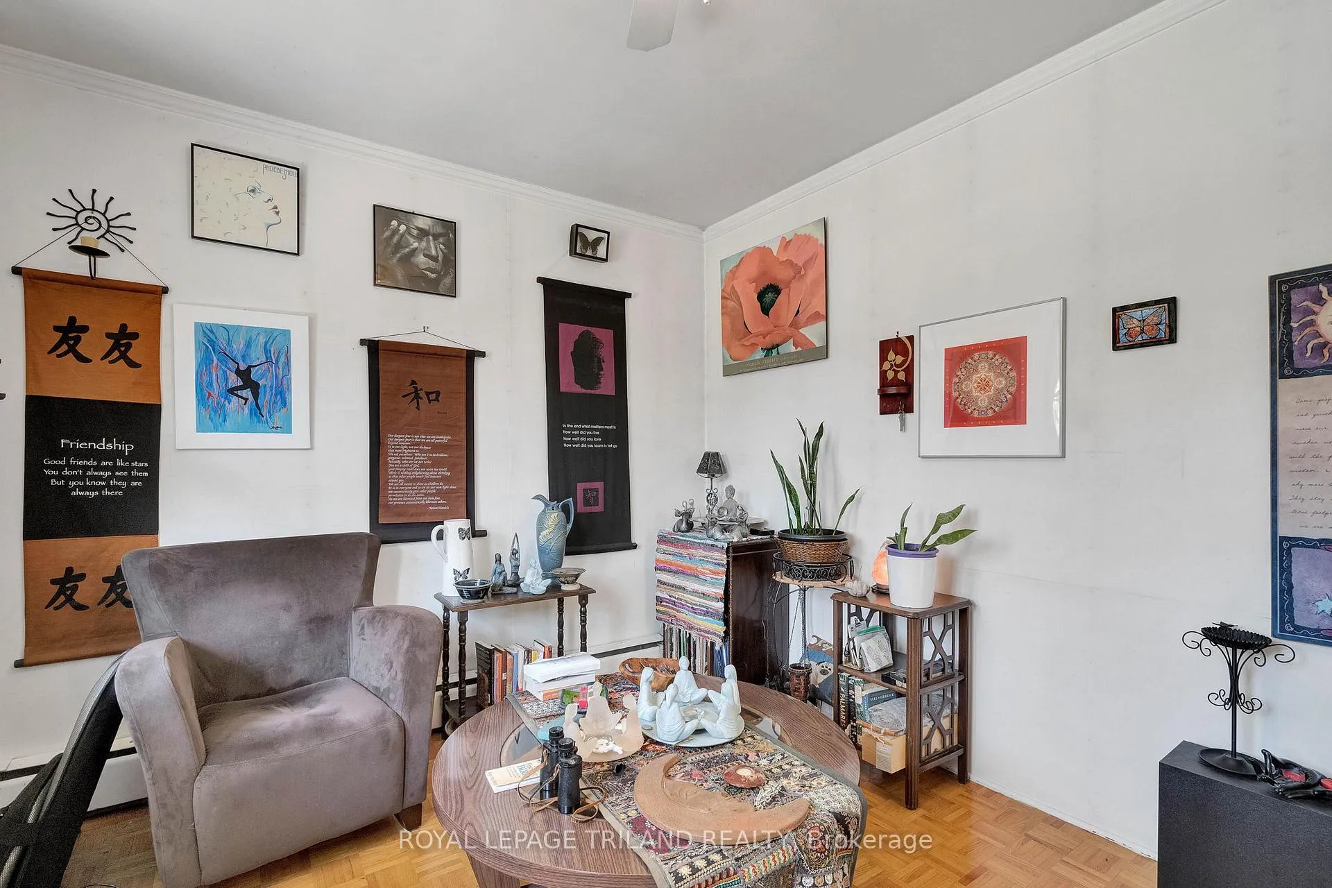 Photo 18 of 586 Middlewoods Drive, London, North J — HOMEH