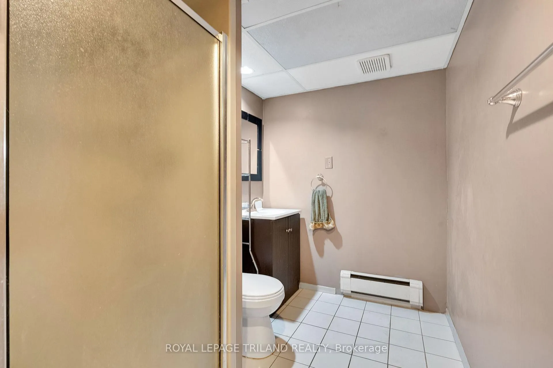 Photo 34 of 586 Middlewoods Drive, London, North J — HOMEH