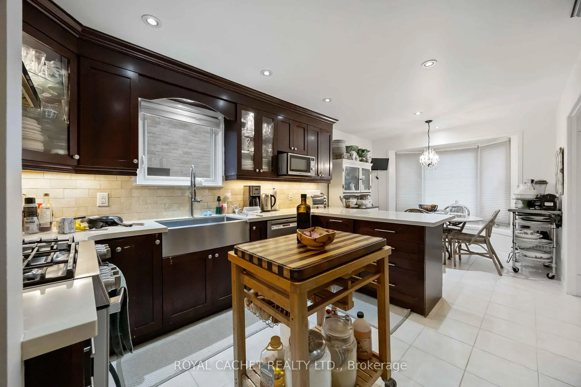 Photo 4 of 26 Aileen Road, Markham, Aileen-Willowbrook — HOMEH