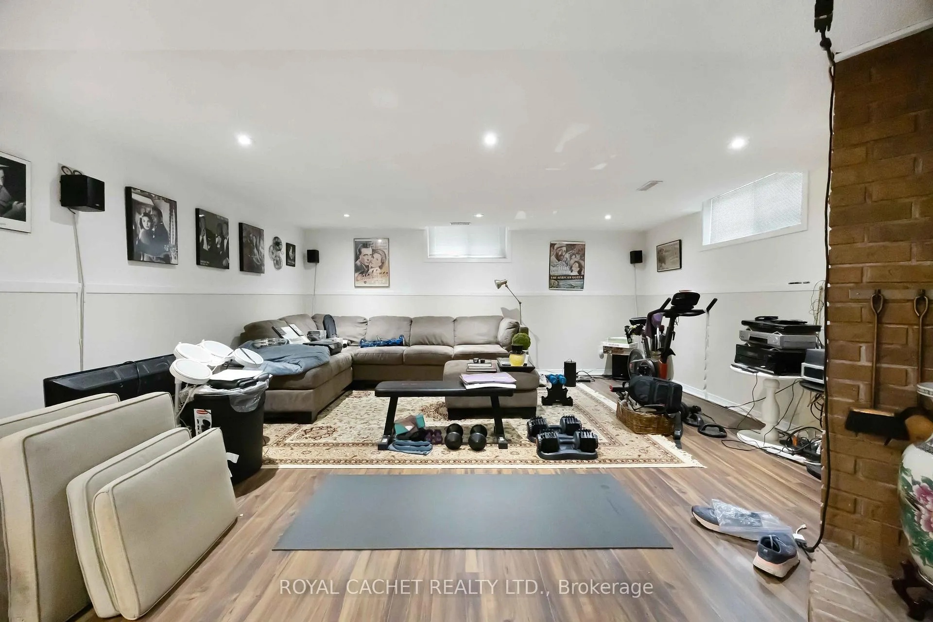 Photo 9 of 26 Aileen Road, Markham, Aileen-Willowbrook — HOMEH