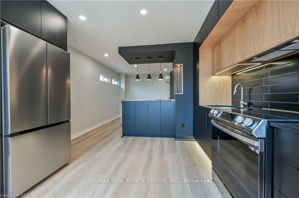 Photo 8 of Unit 3, 43 Mahony Avenue, Hamilton, Normanhurst — HOMEH