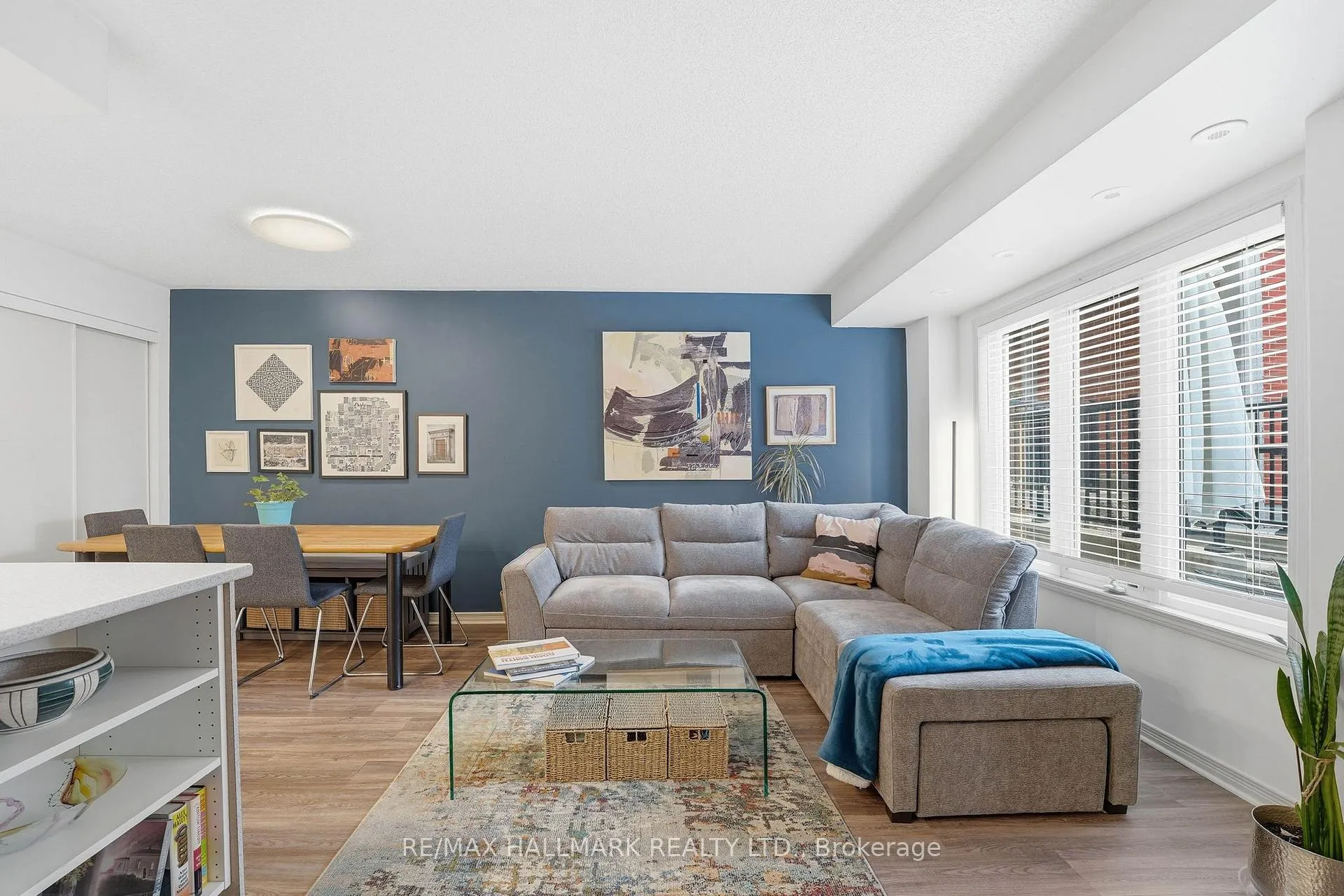 Photo 4 of Unit 106, 12 Kay Macpherson Lane, Toronto, South Riverdale — HOMEH