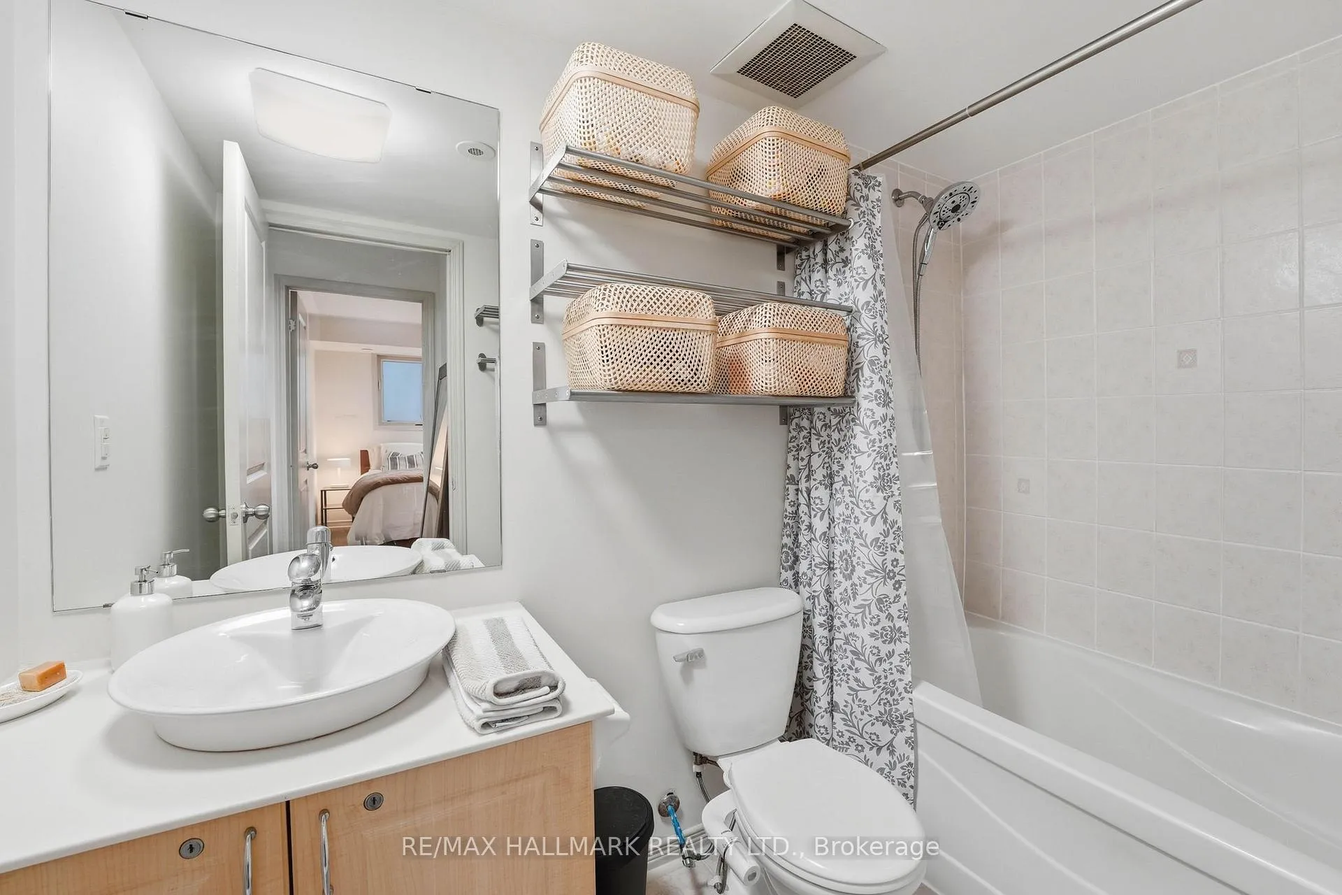 Photo 18 of Unit 106, 12 Kay Macpherson Lane, Toronto, South Riverdale — HOMEH