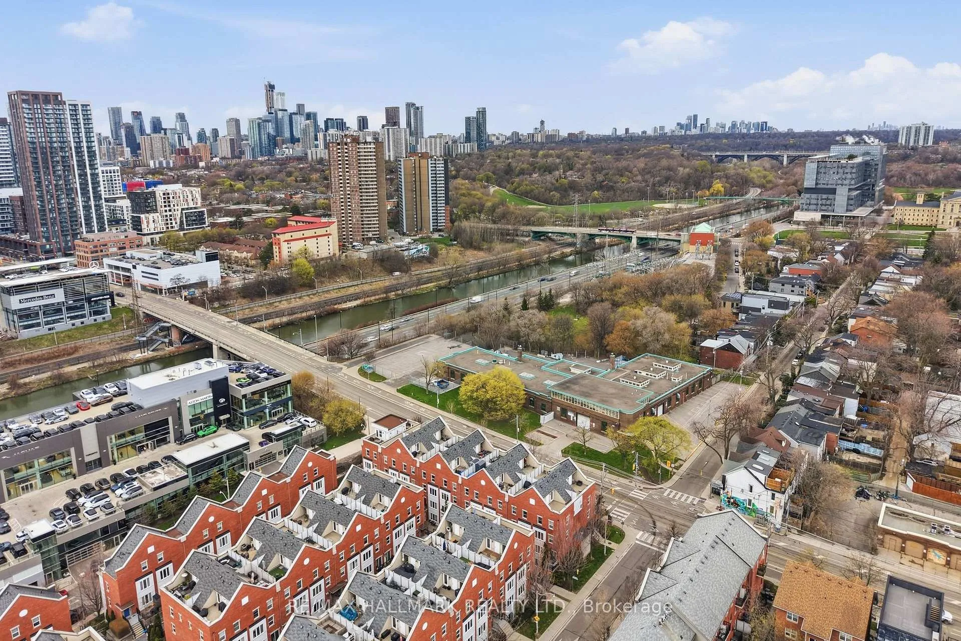 Photo 24 of Unit 106, 12 Kay Macpherson Lane, Toronto, South Riverdale — HOMEH
