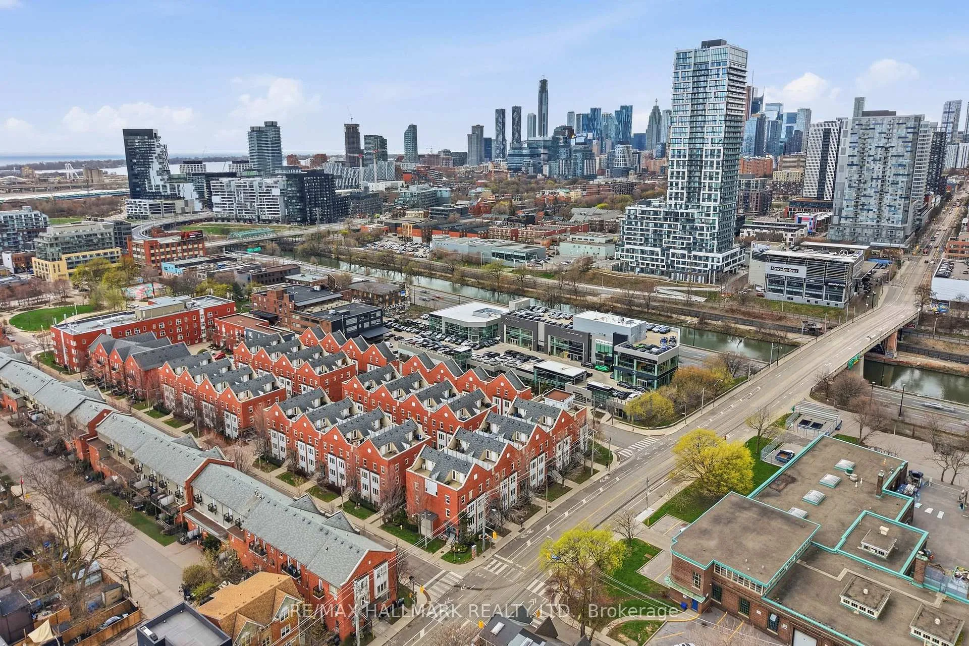 Photo 25 of Unit 106, 12 Kay Macpherson Lane, Toronto, South Riverdale — HOMEH
