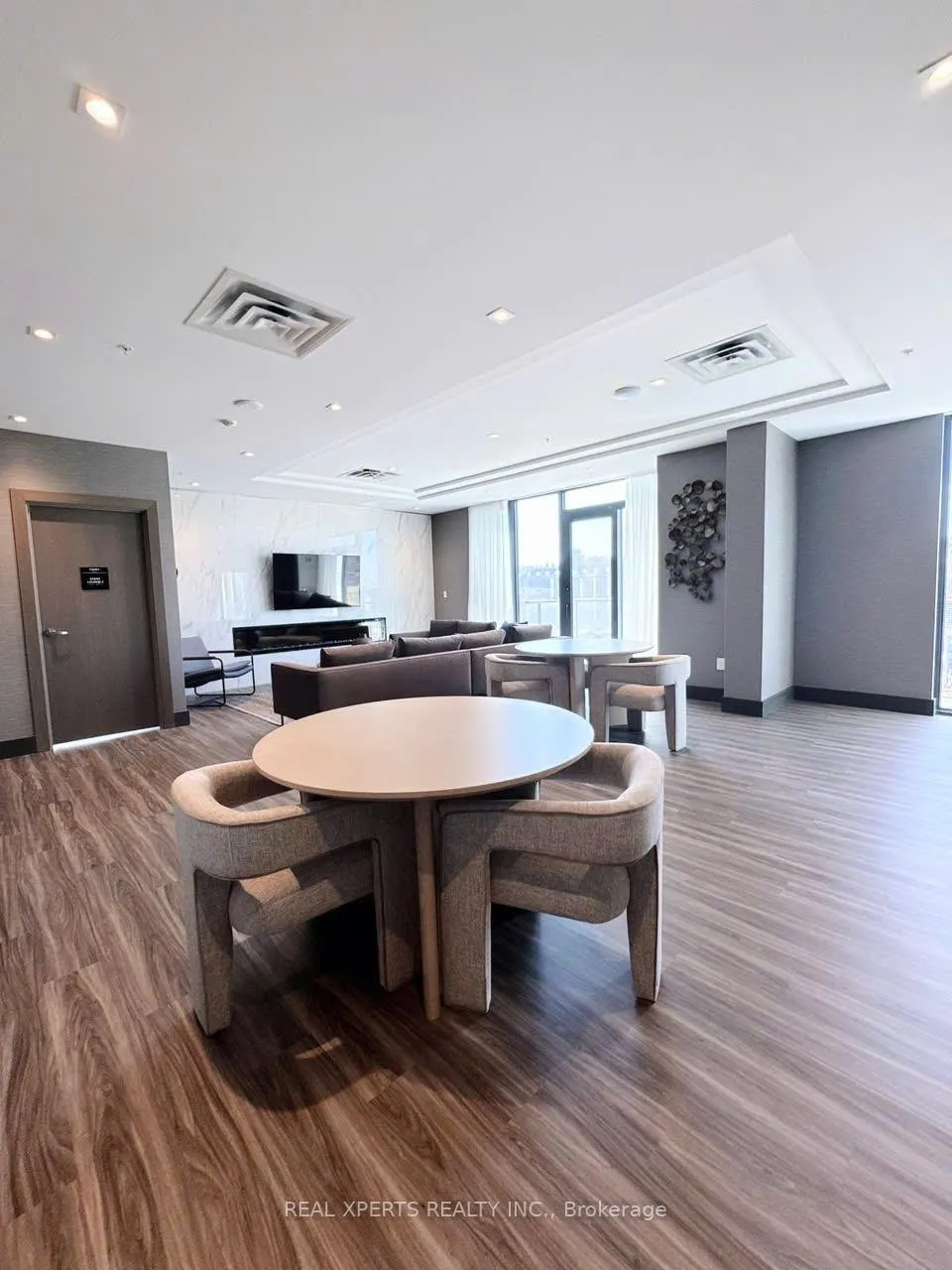 Photo 25 of Unit 1010, 75 James Street S, Hamilton, Corktown — HOMEH