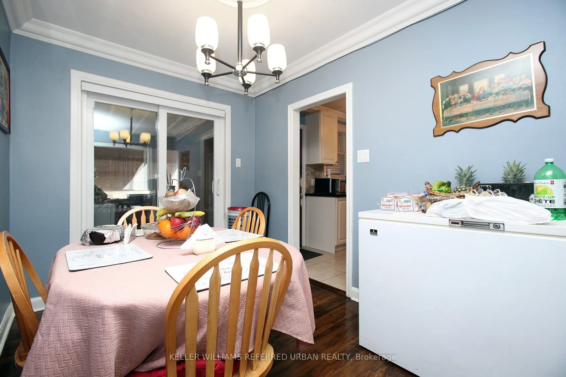 Photo 8 of 94 Fairholme Avenue, Toronto, Englemount-Lawrence — HOMEH
