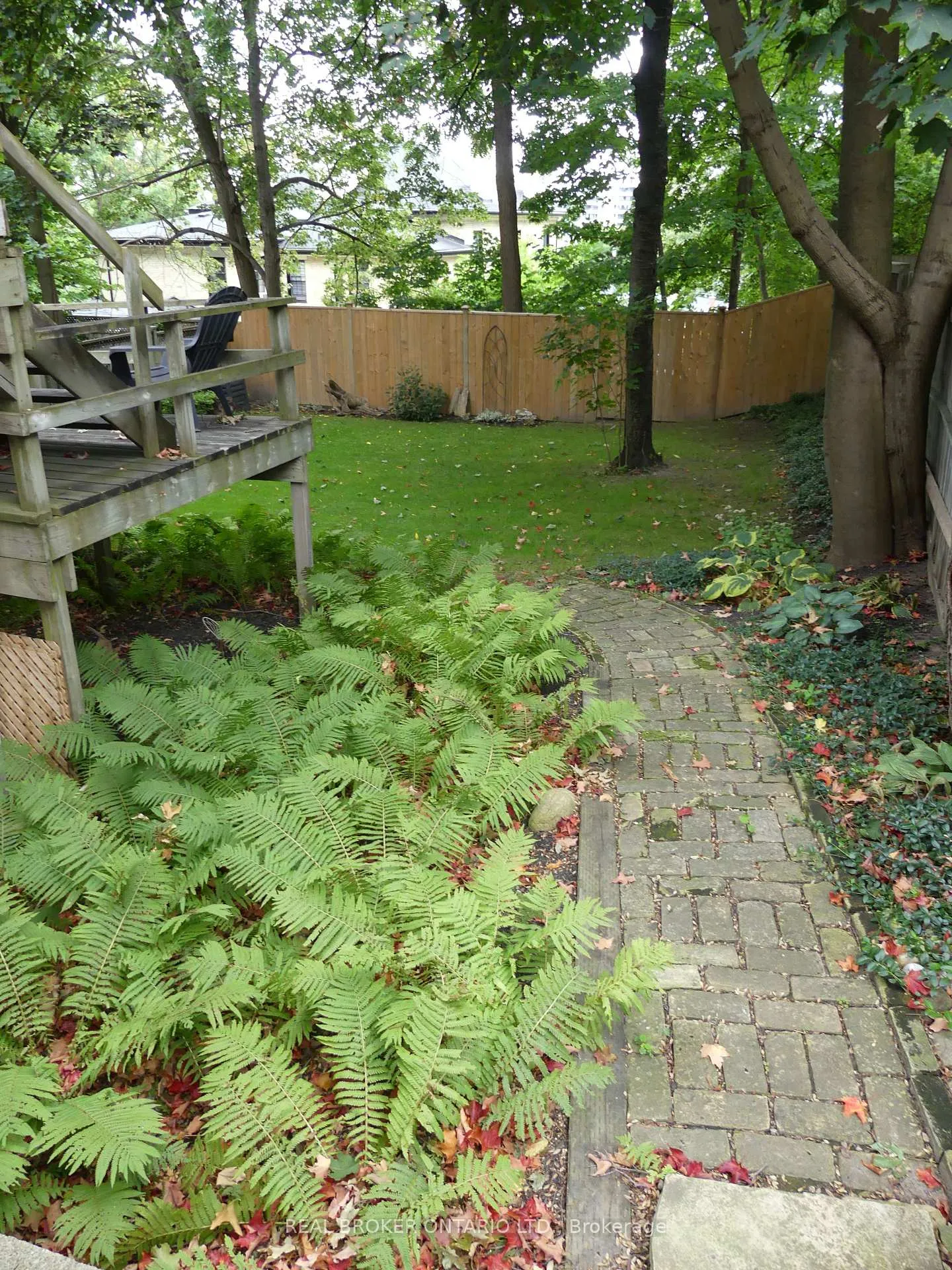 Photo 7 of 84 Queen Street, Guelph, St. George's — HOMEH