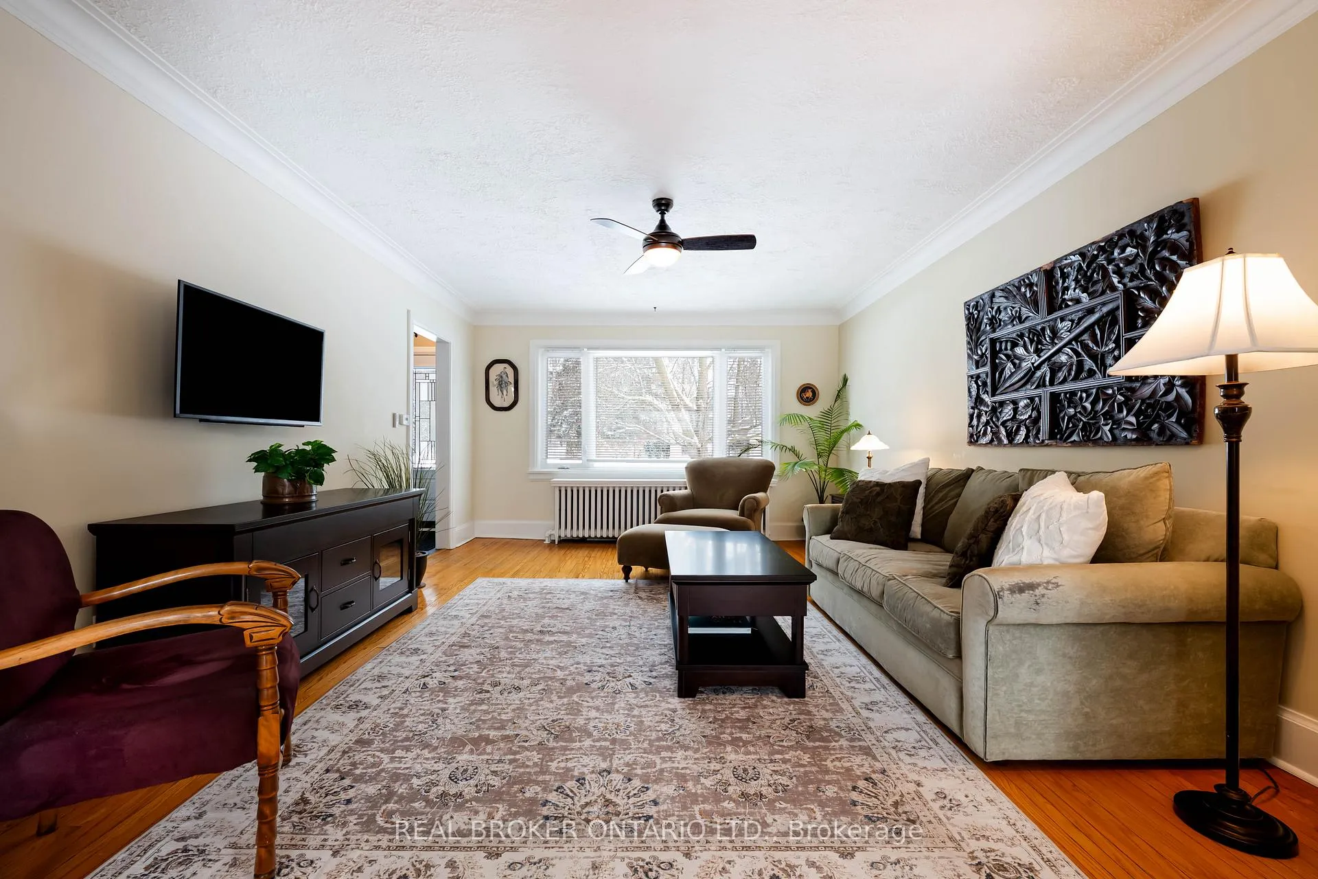 Photo 11 of 84 Queen Street, Guelph, St. George's — HOMEH