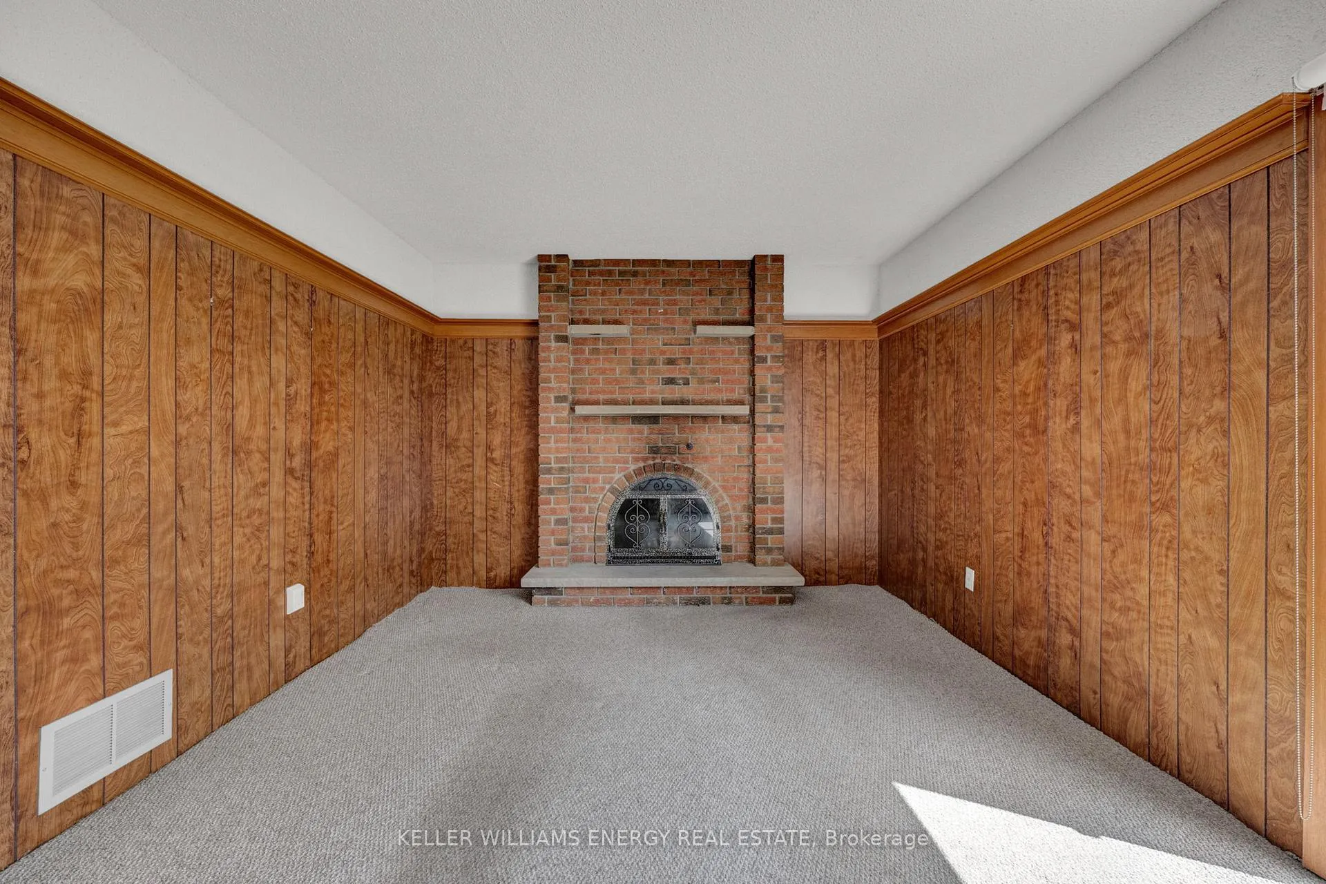 Photo 13 of 183 Gadsby Drive, Whitby, Blue Grass Meadows — HOMEH