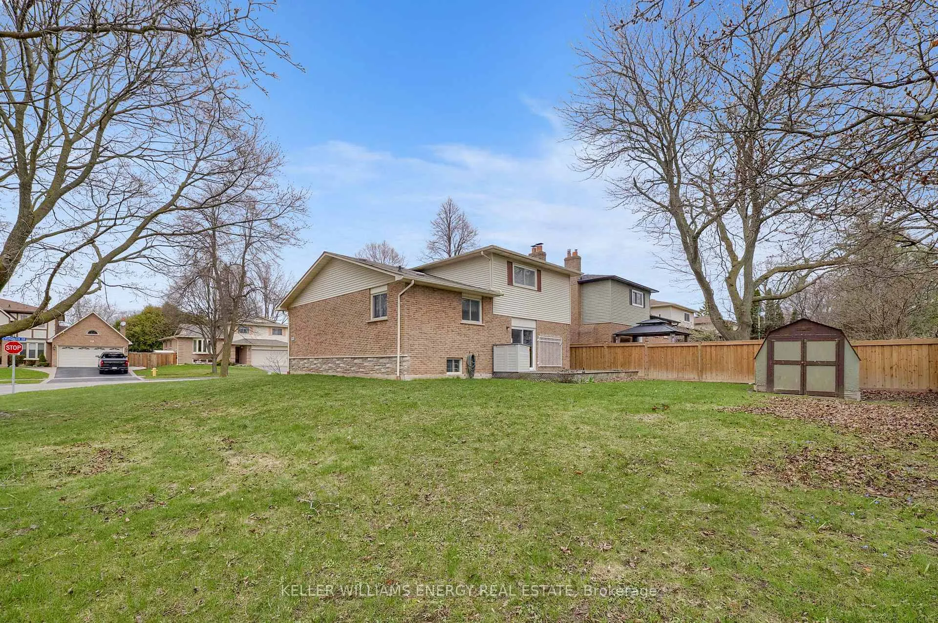 Photo 34 of 183 Gadsby Drive, Whitby, Blue Grass Meadows — HOMEH
