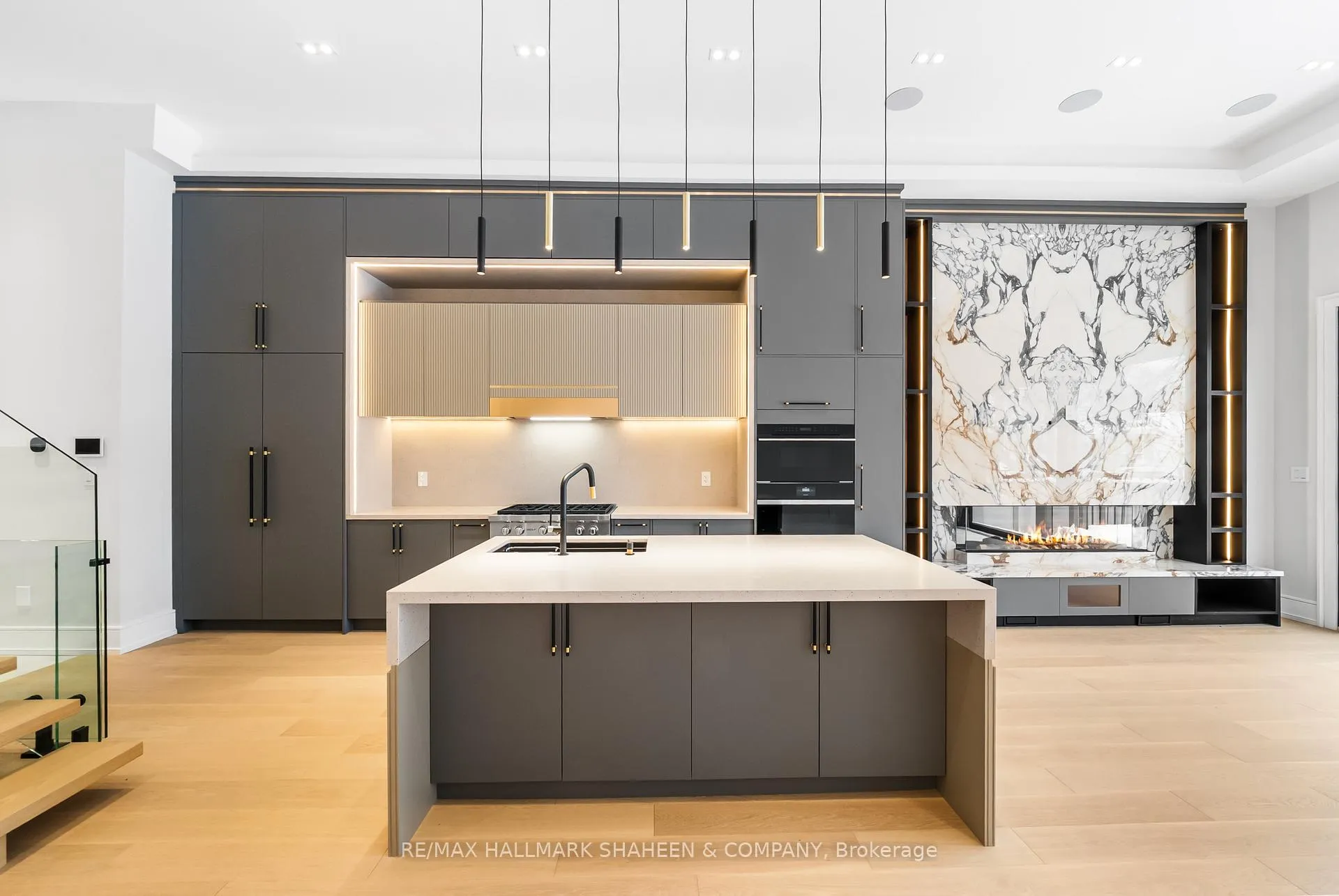 Photo 5 of 116 Briar Hill Avenue, Toronto, Lawrence Park South — HOMEH