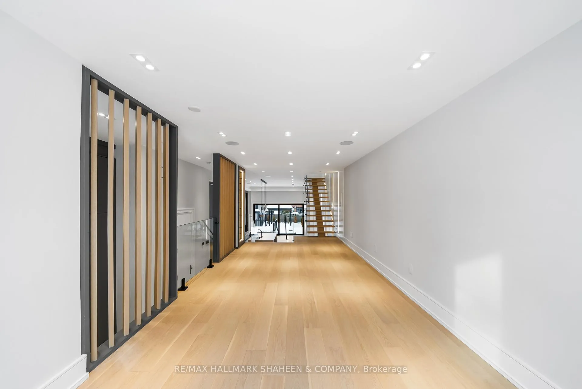Photo 15 of 116 Briar Hill Avenue, Toronto, Lawrence Park South — HOMEH
