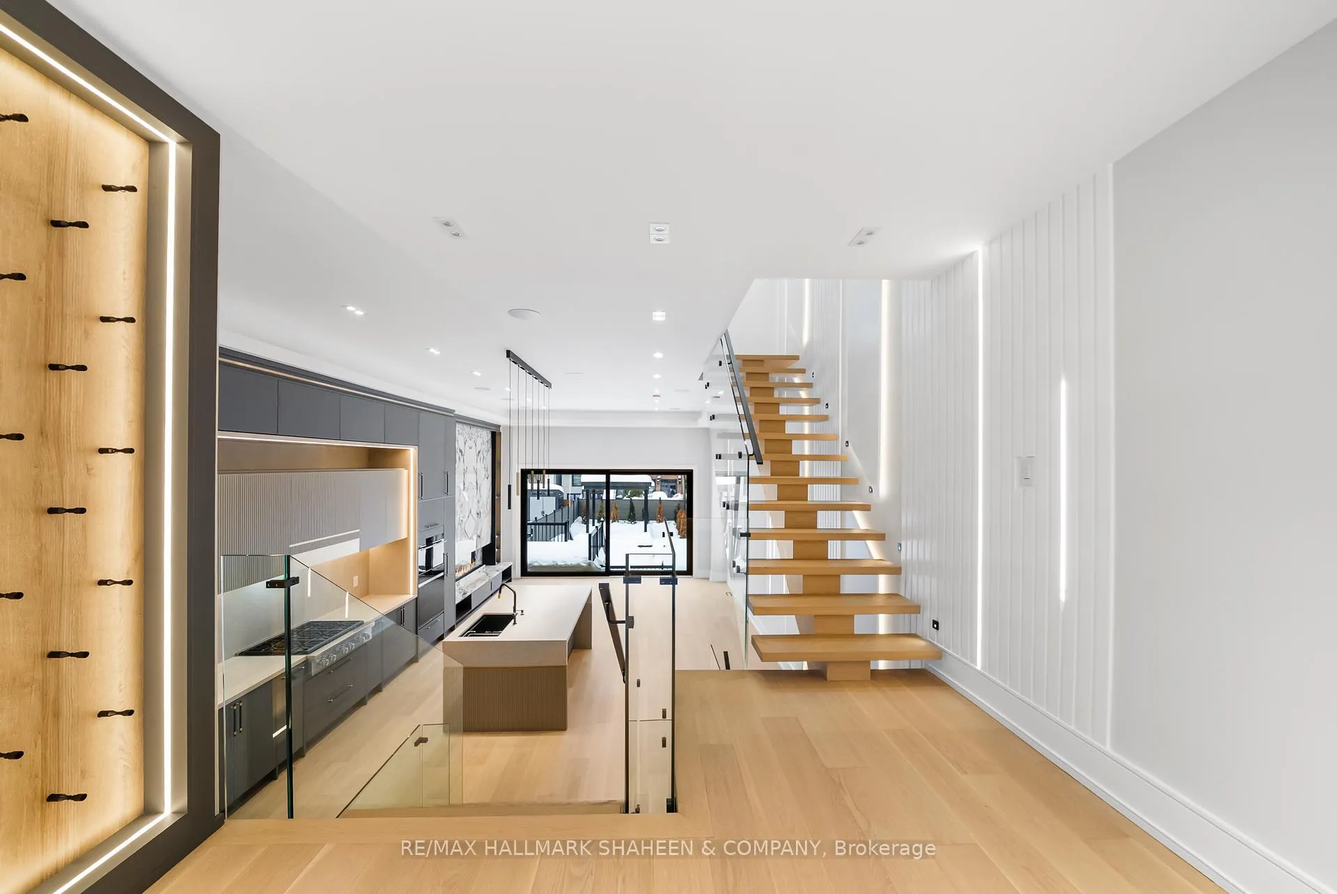 Photo 17 of 116 Briar Hill Avenue, Toronto, Lawrence Park South — HOMEH