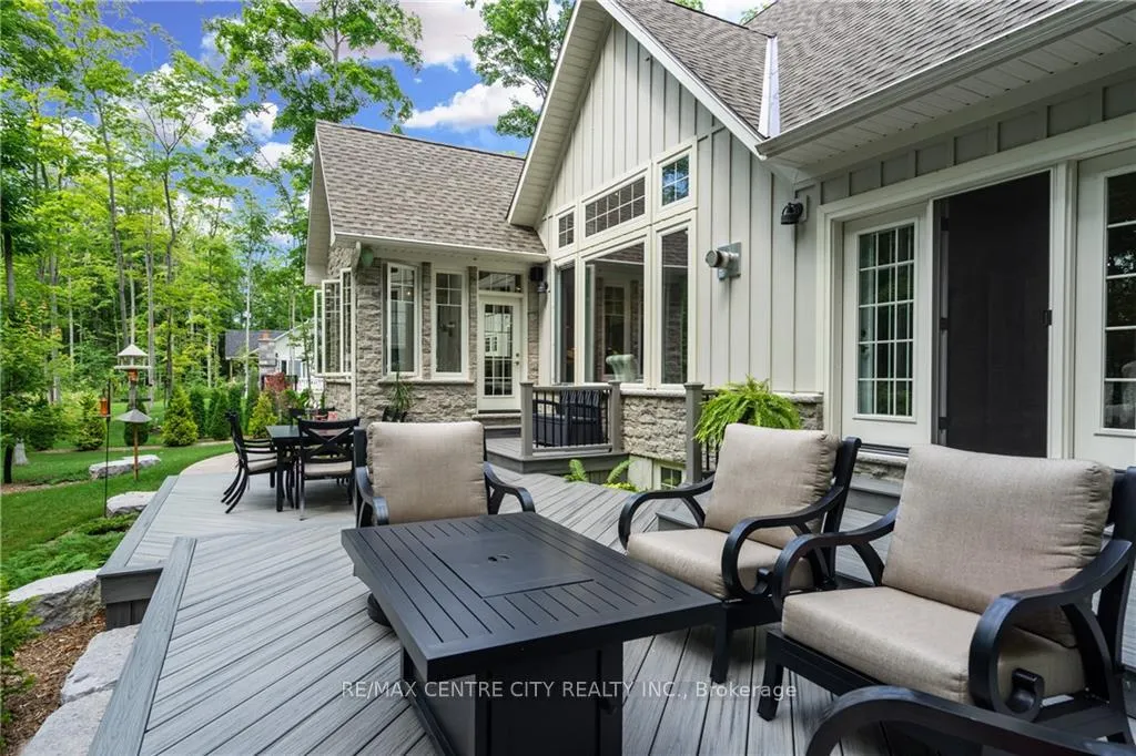 Photo 3 of 75335 Maxobel Road, Bluewater, Bayfield — HOMEH