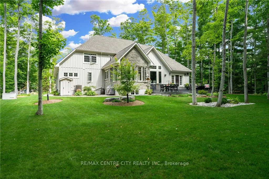 Photo 4 of 75335 Maxobel Road, Bluewater, Bayfield — HOMEH