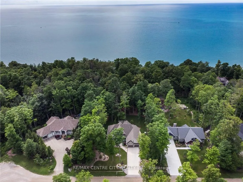 Photo 6 of 75335 Maxobel Road, Bluewater, Bayfield — HOMEH