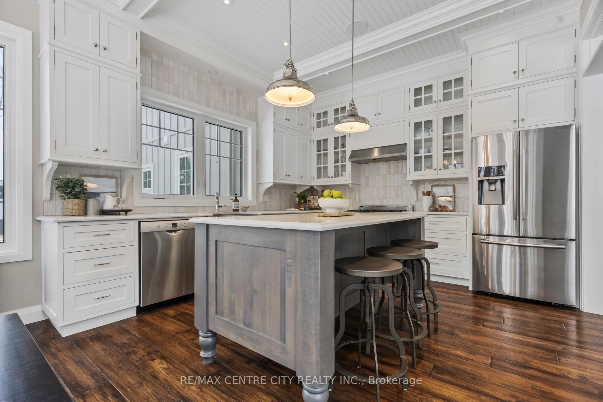 Photo 16 of 75335 Maxobel Road, Bluewater, Bayfield — HOMEH