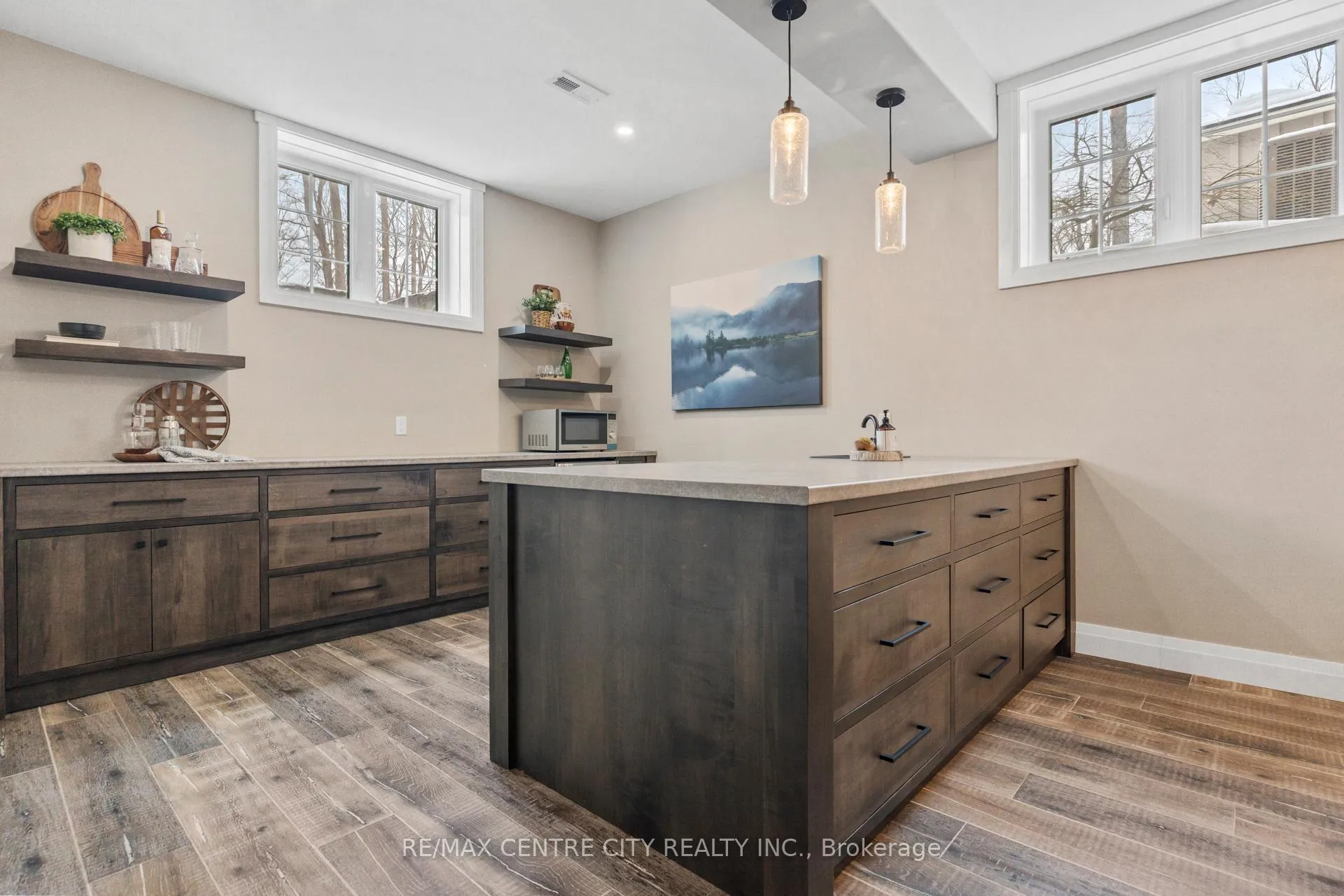 Photo 29 of 75335 Maxobel Road, Bluewater, Bayfield — HOMEH
