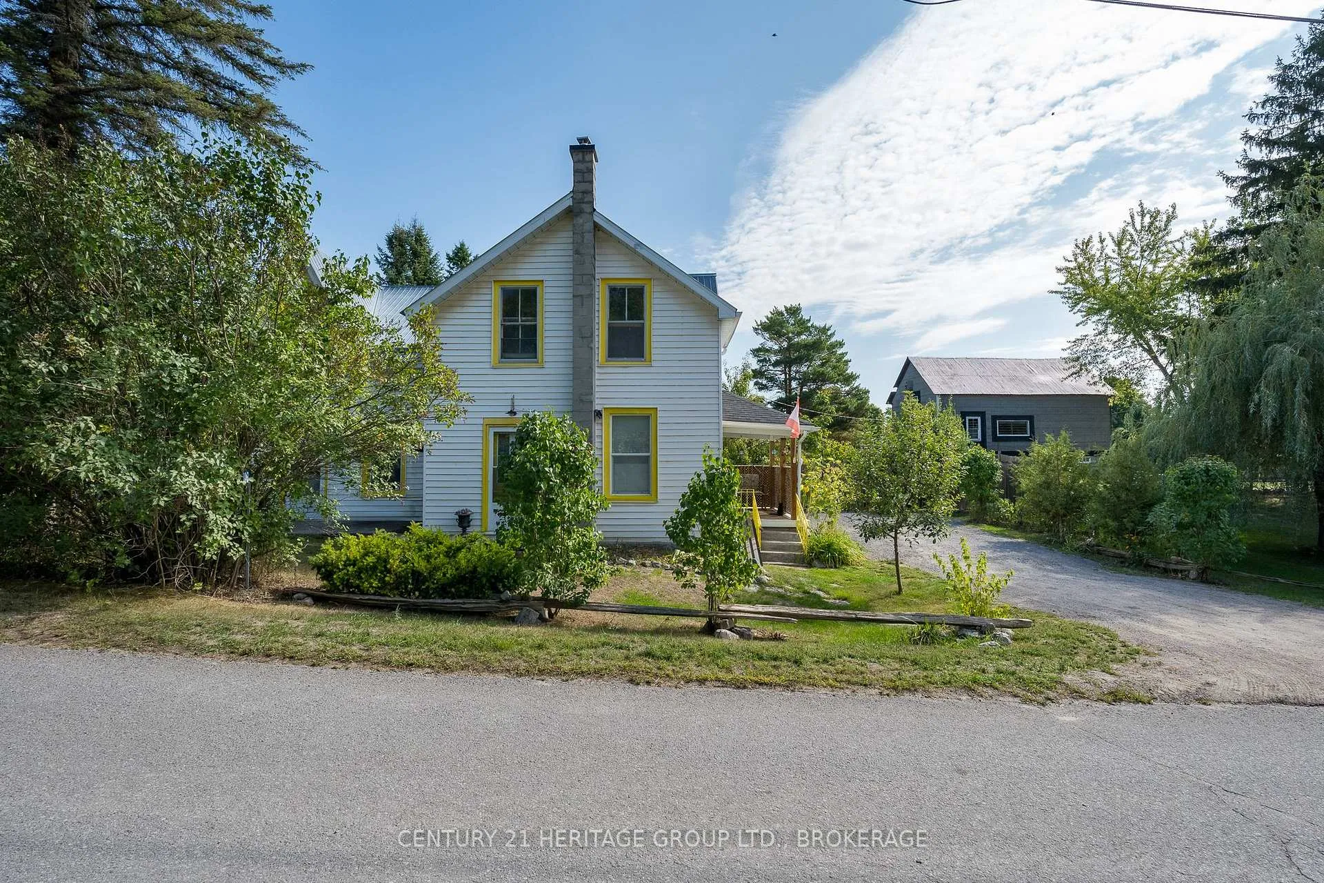 Photo 5 of 108 Queen Street, Tweed, Hungerford (Twp) — HOMEH