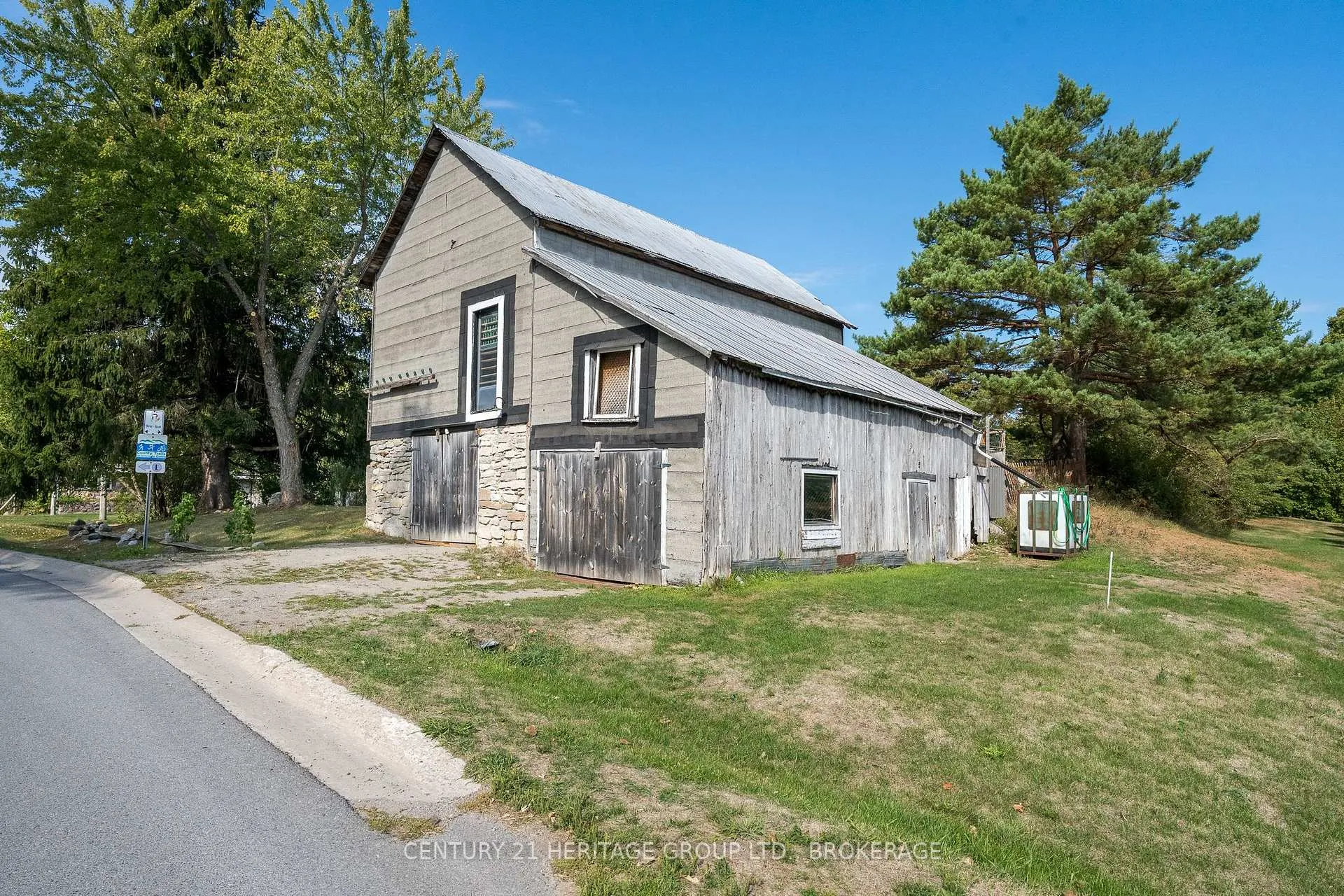 Photo 43 of 108 Queen Street, Tweed, Hungerford (Twp) — HOMEH