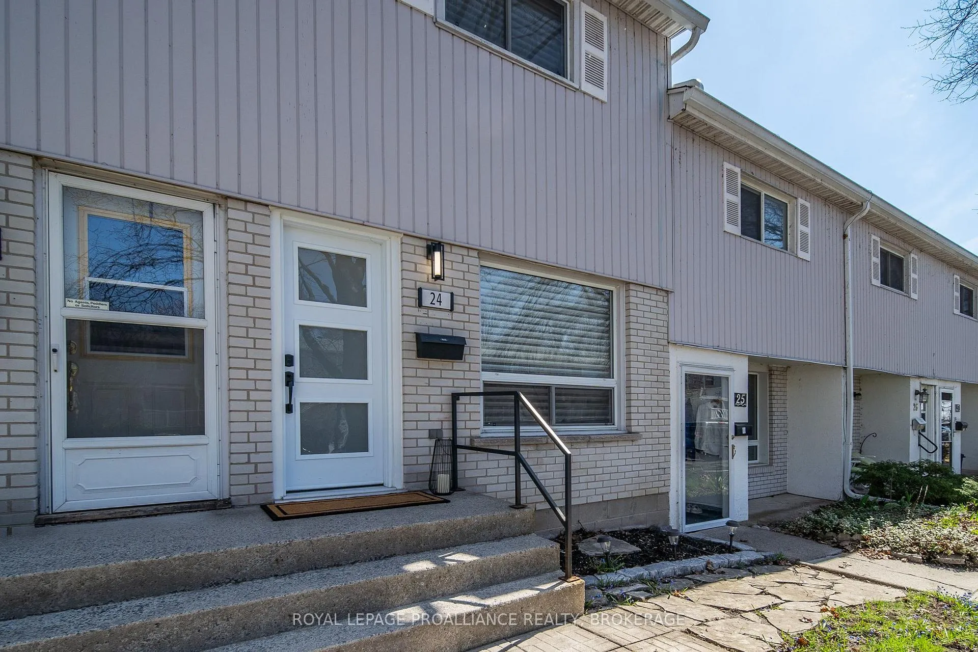 Photo 3 of Unit 24, 4427 Bath Road, Loyalist, Amherstview — HOMEH