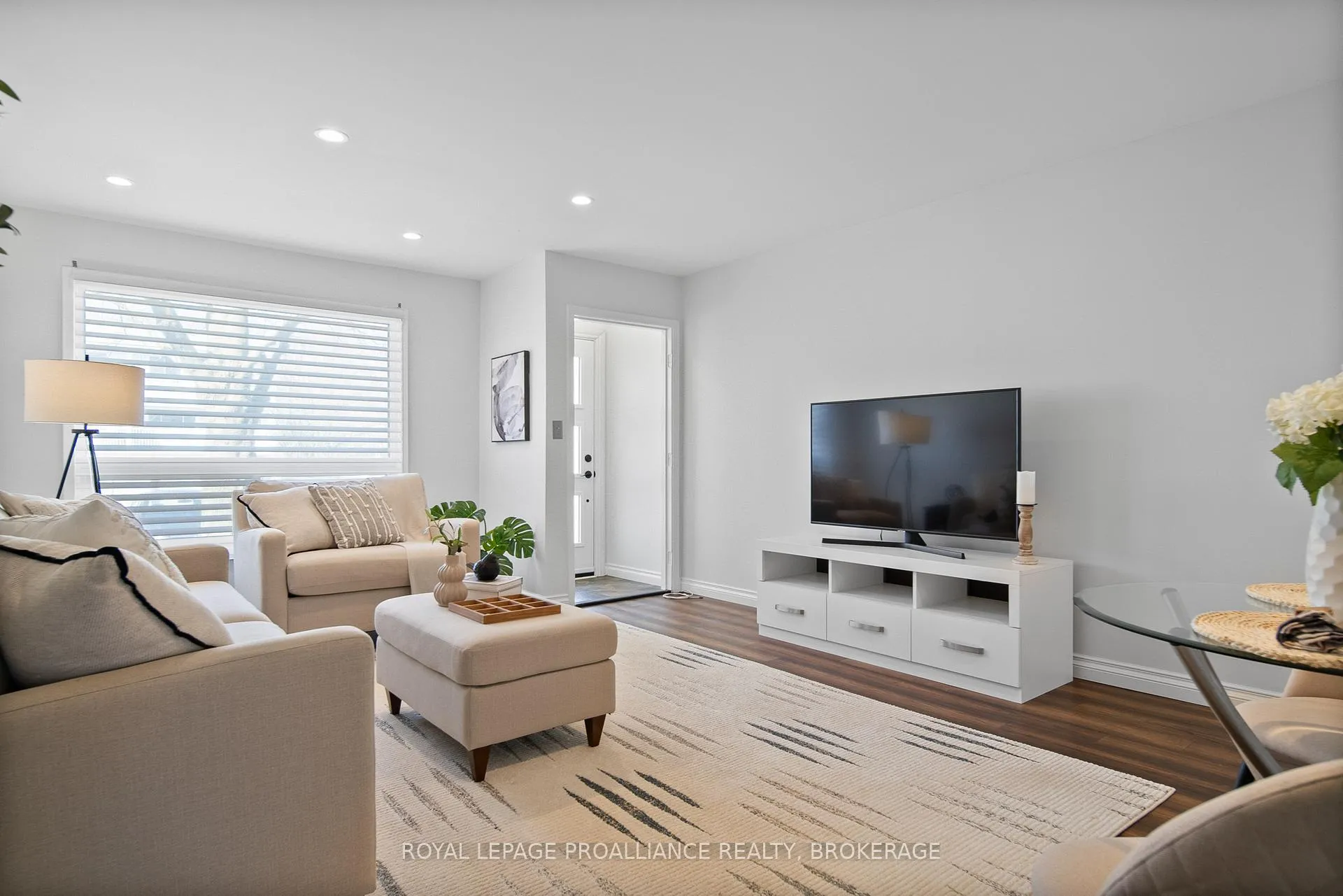 Photo 10 of Unit 24, 4427 Bath Road, Loyalist, Amherstview — HOMEH