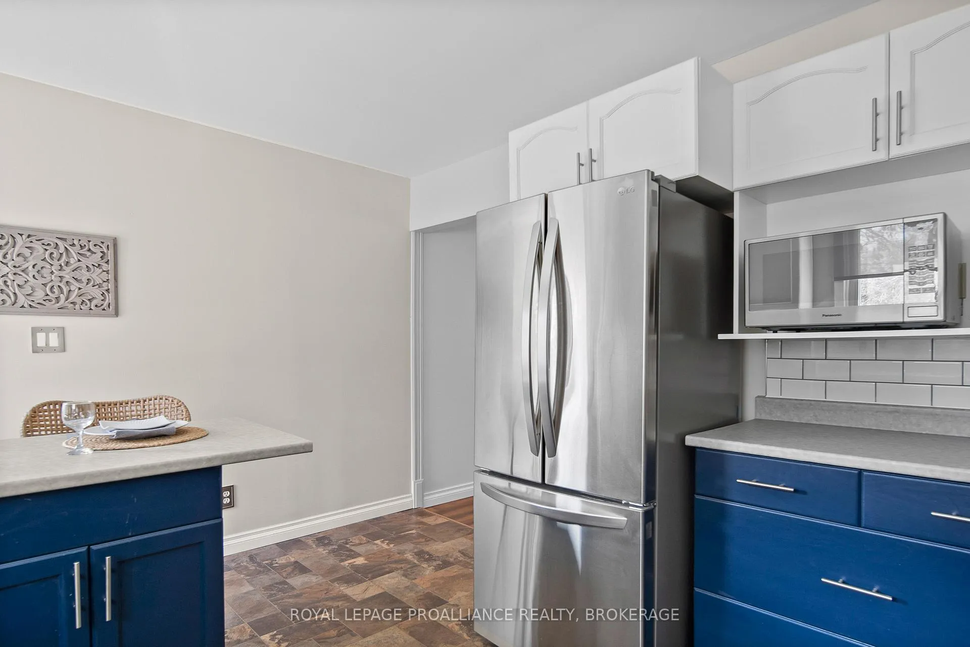 Photo 18 of Unit 24, 4427 Bath Road, Loyalist, Amherstview — HOMEH