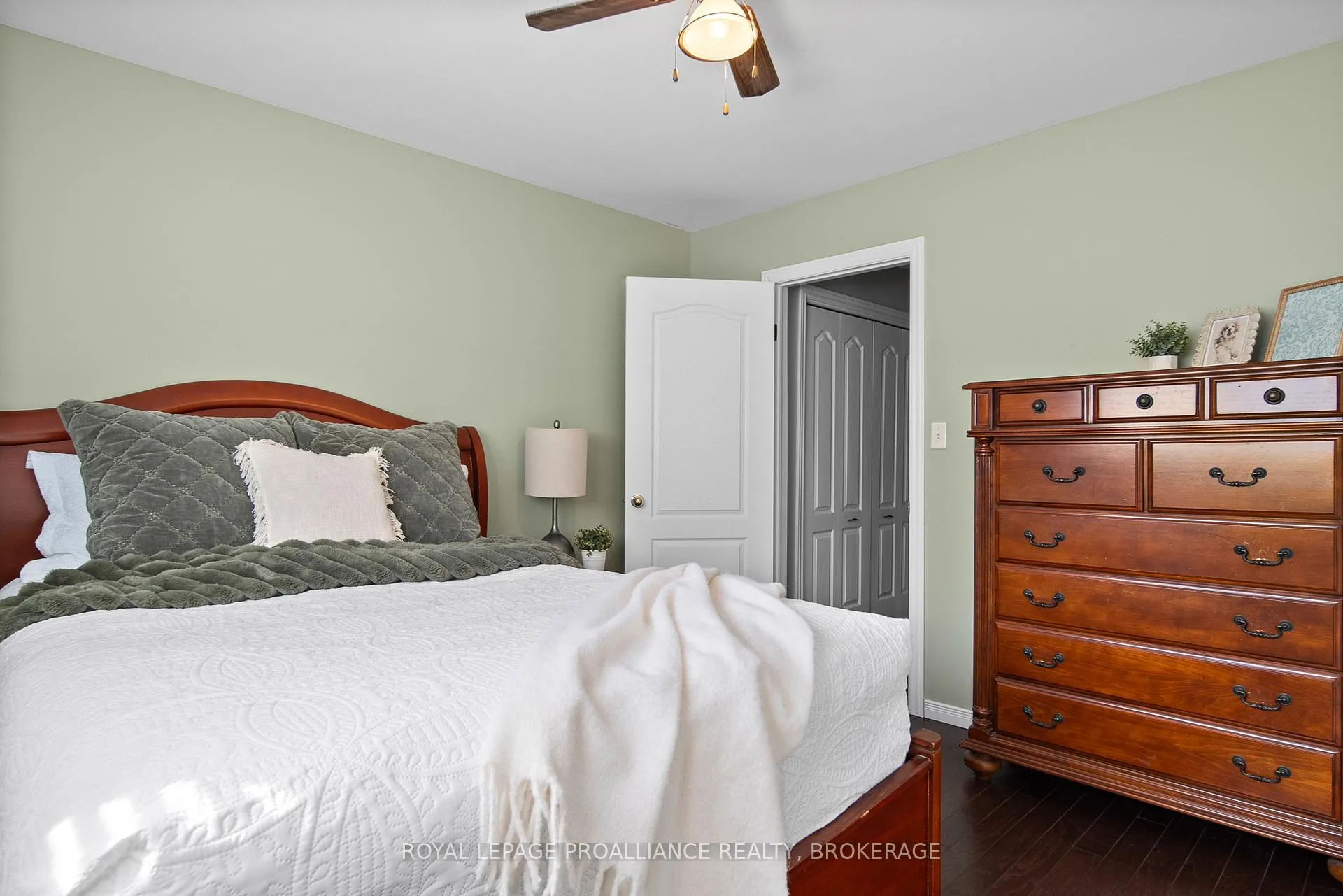 Photo 25 of Unit 24, 4427 Bath Road, Loyalist, Amherstview — HOMEH