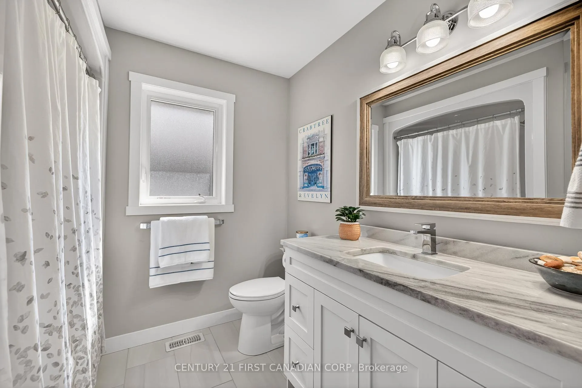 Photo 7 of 115 Nicoles Trail, Thames Centre, Thorndale — HOMEH